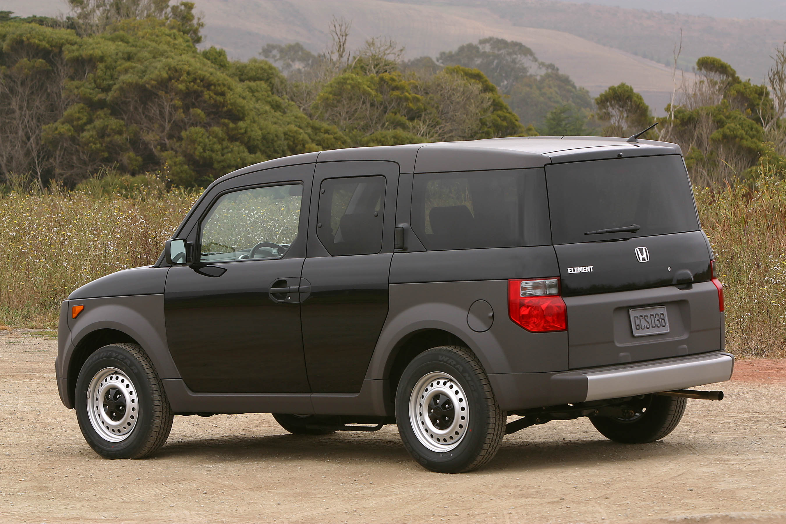 Honda Element DX photo #3