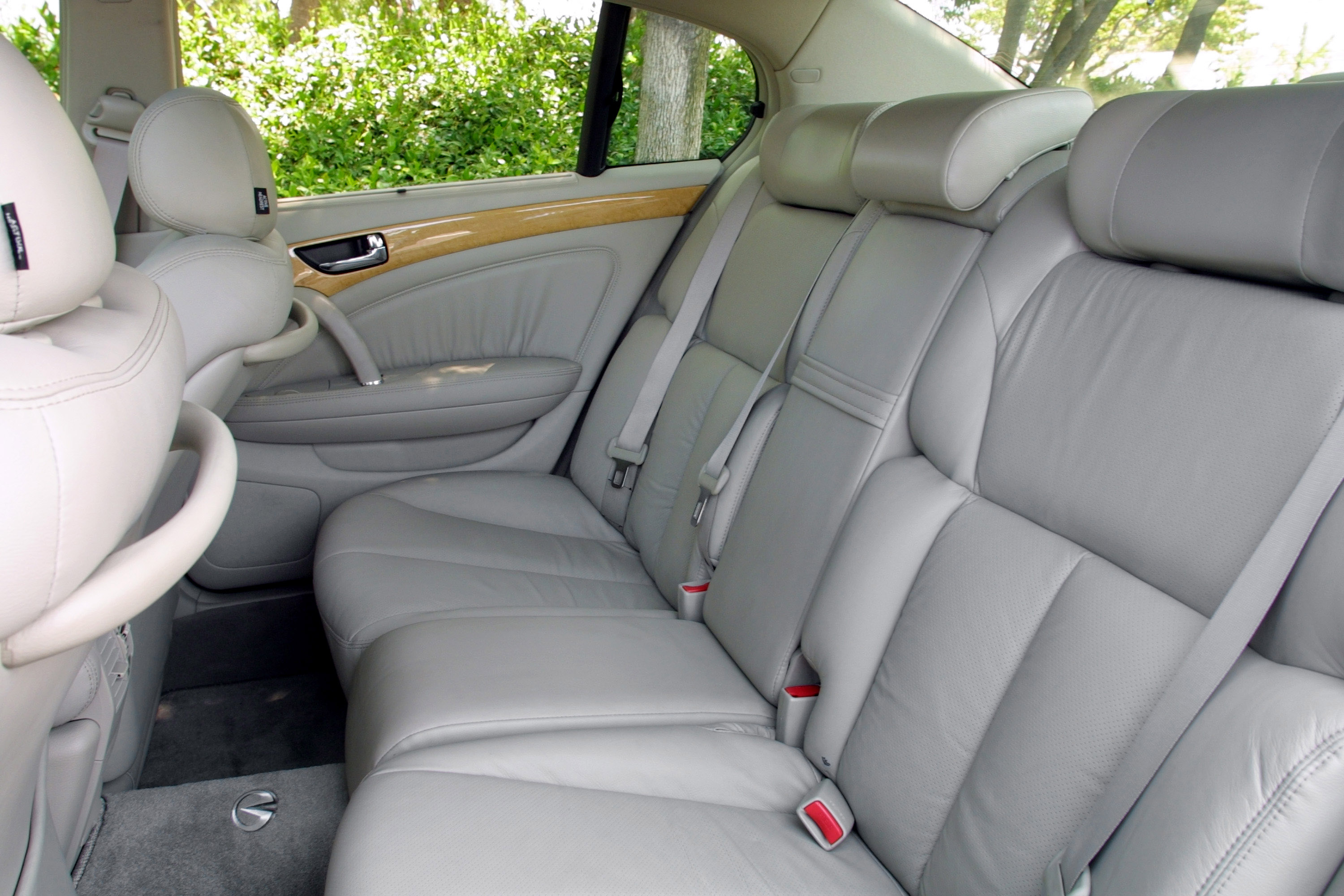 Infiniti Q45 photo #15