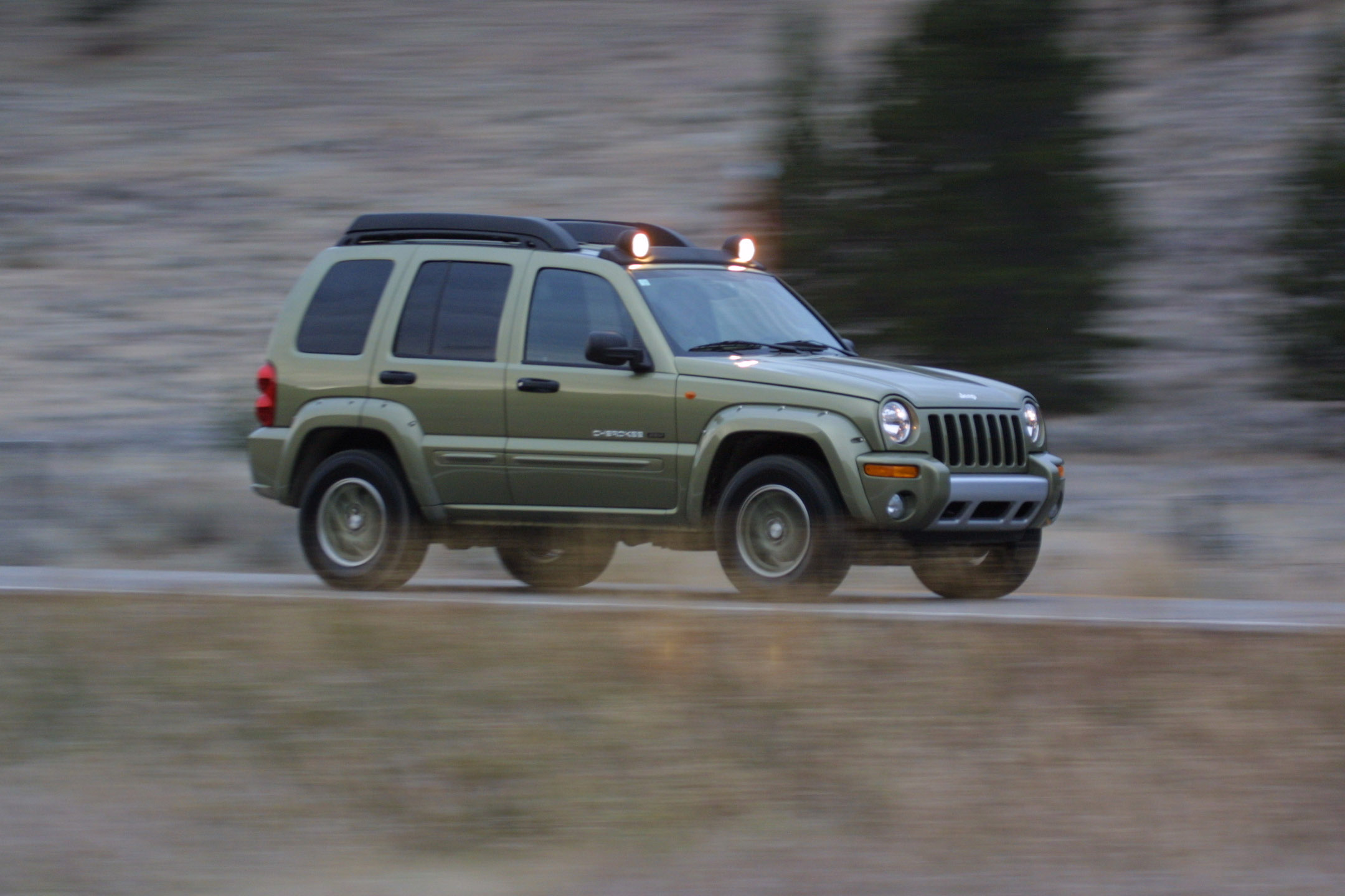 Jeep Cherokee Renegade photo #3