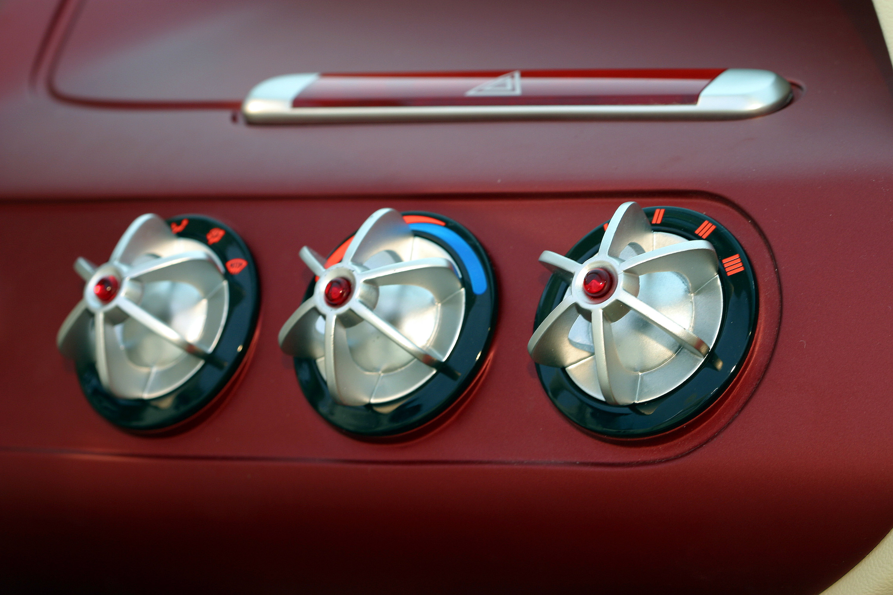 Kia KCV-III Concept photo #25