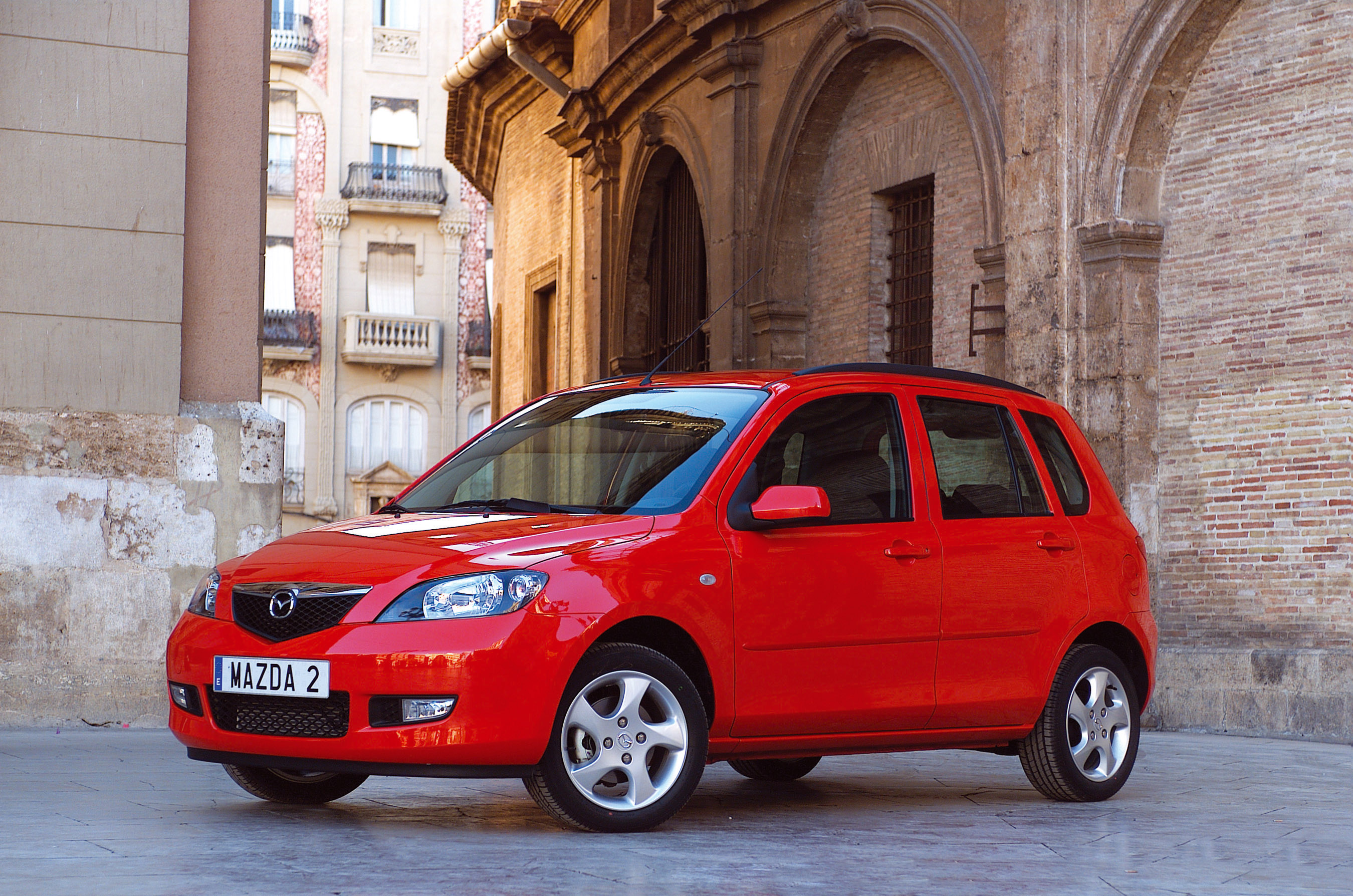 Mazda 2 photo #19