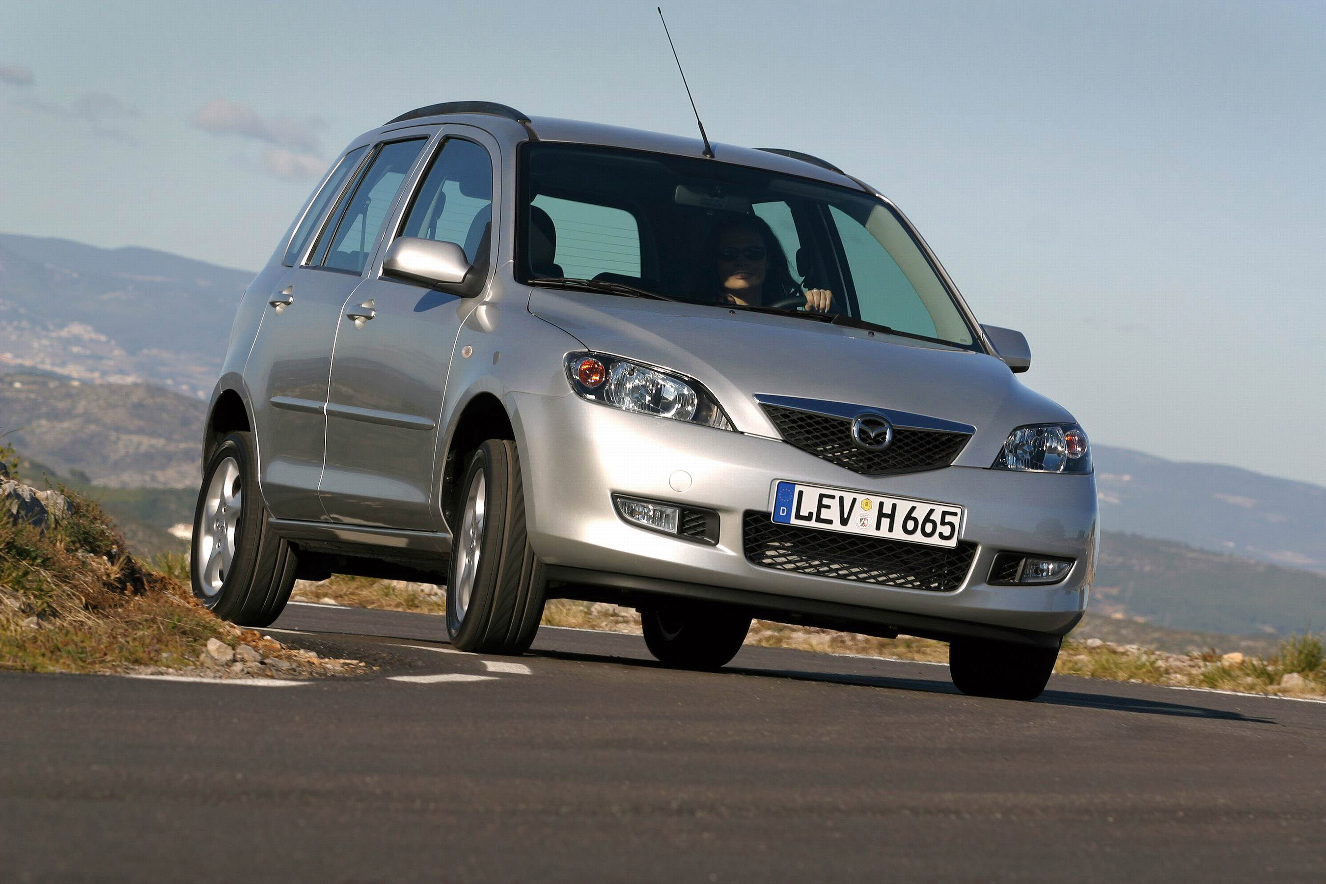 Mazda 2 photo #50