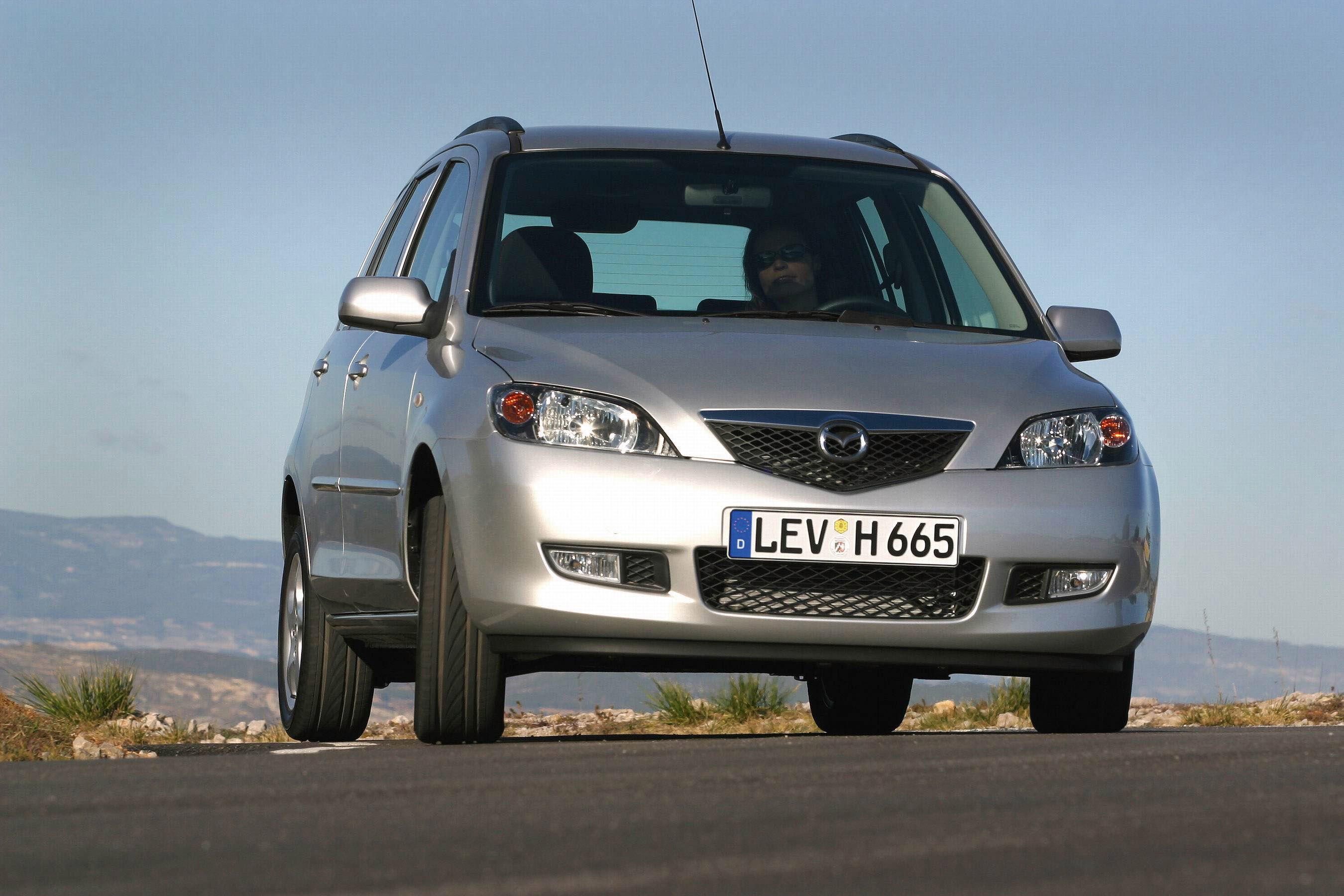 Mazda 2 photo #51