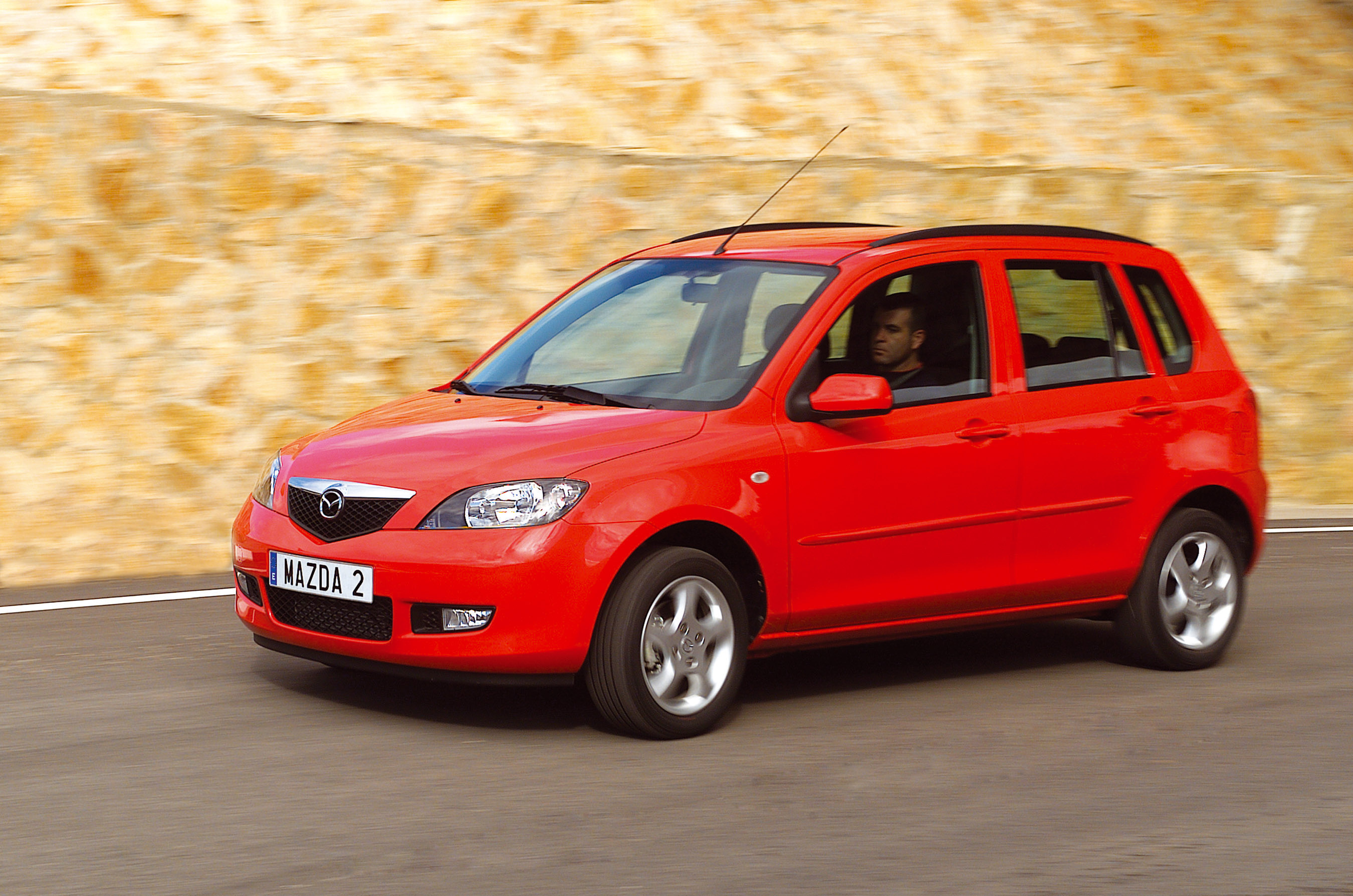 Mazda 2 photo #57