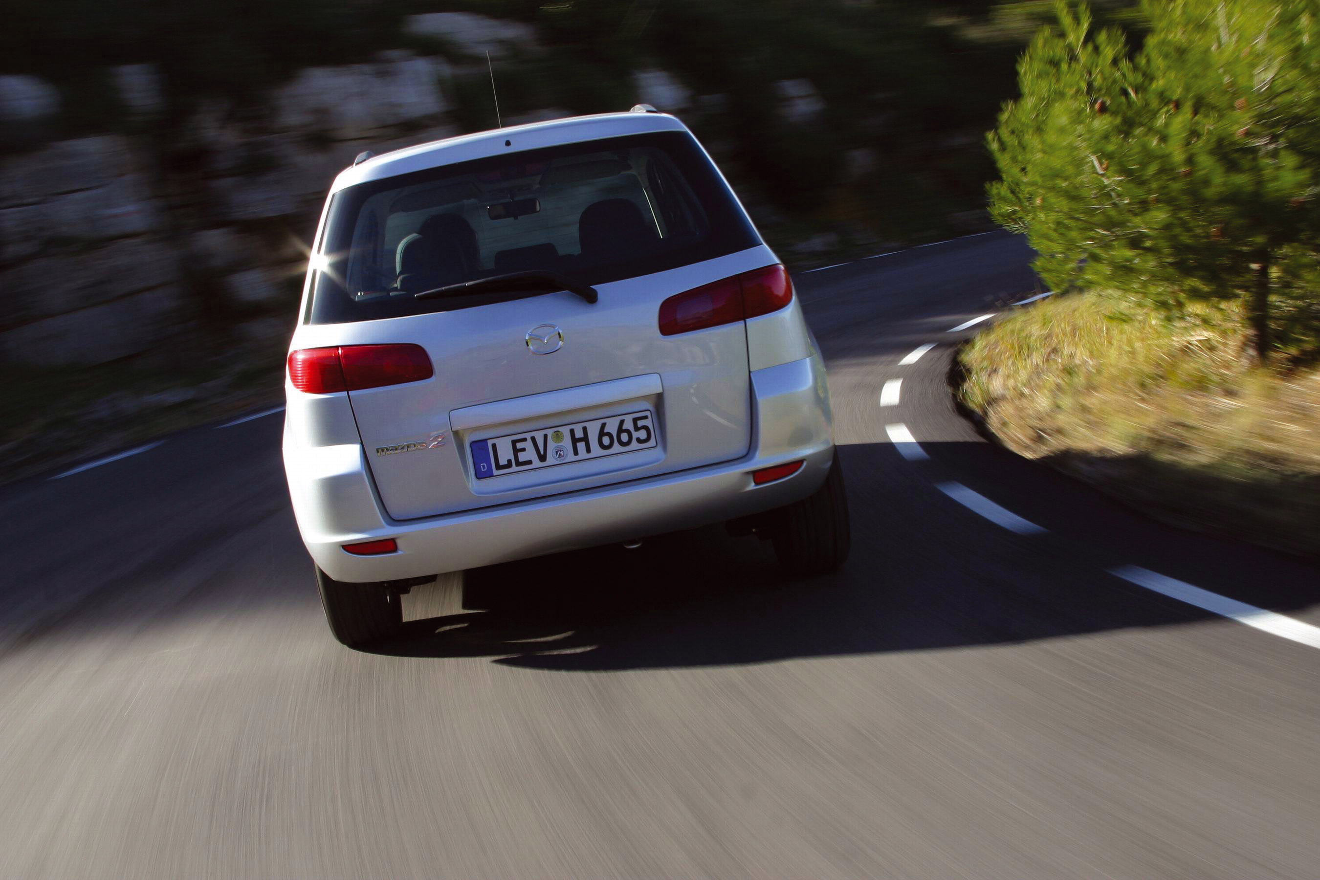 Mazda 2 photo #77