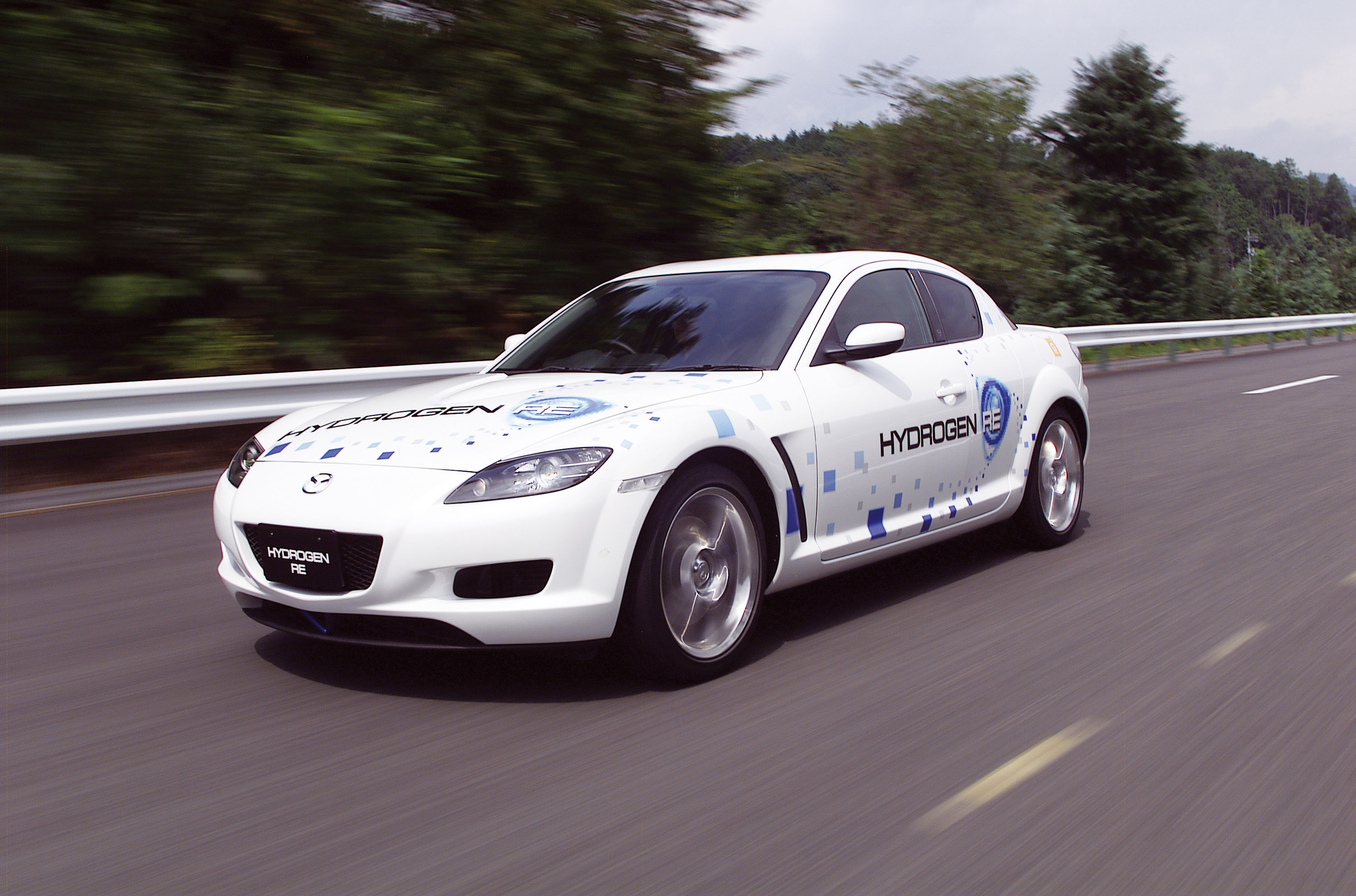 Mazda RX-8 Hydrogen Concept photo #2