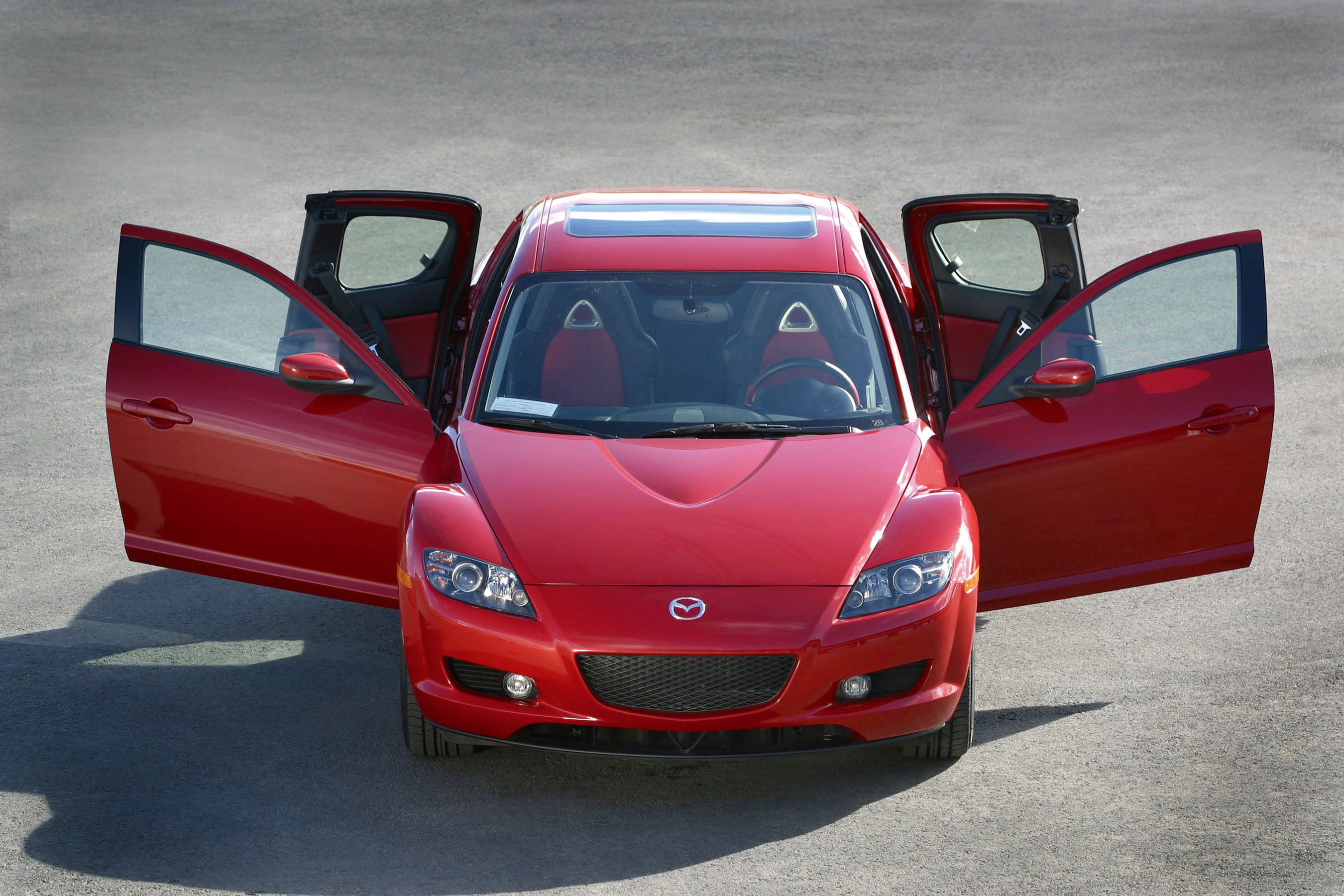 Машины дверь песни. Mazda RX 8 Doors. Mazda rx8 двери. Mazda RX 8 2003. Мазда рх8 двери открываются.