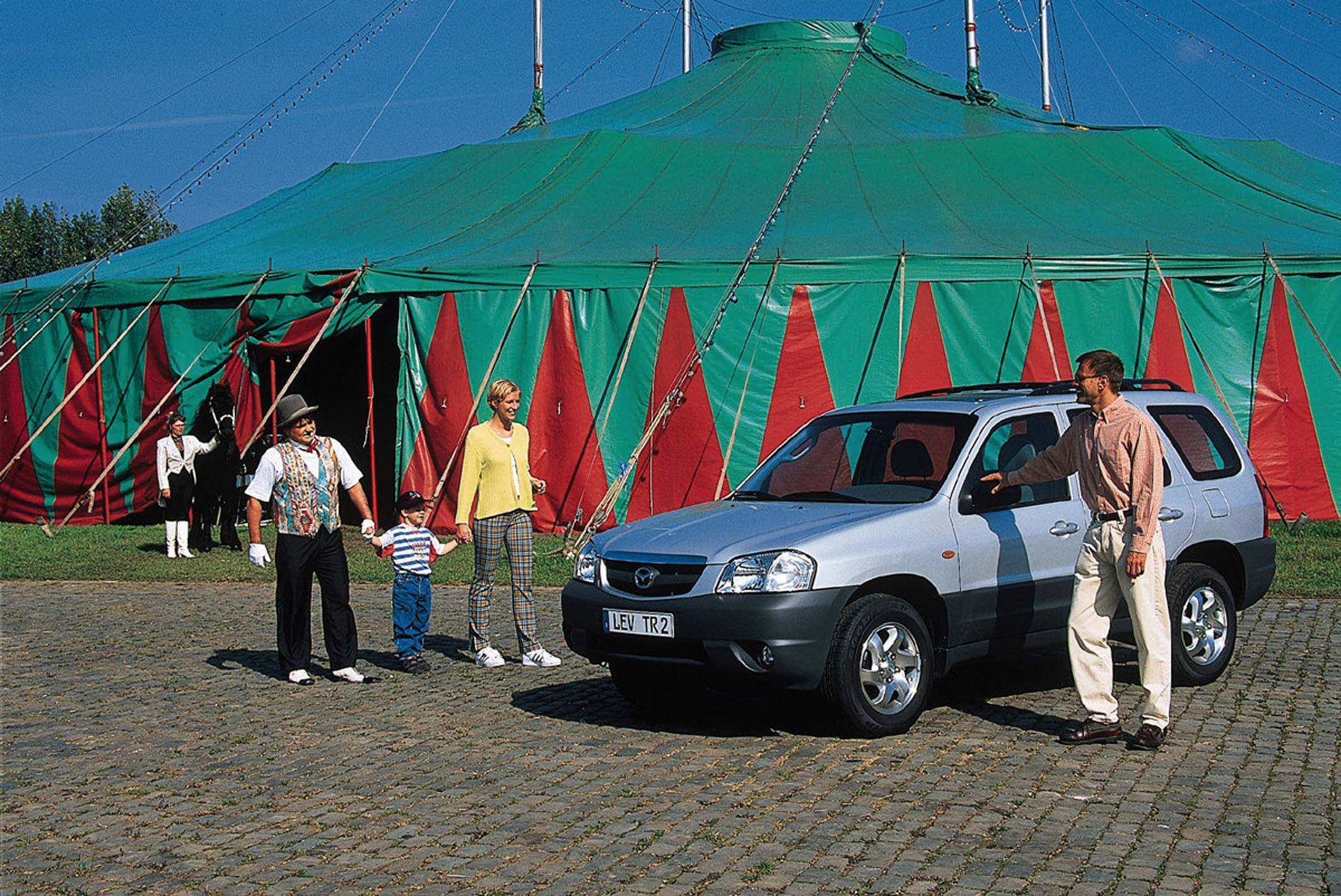 Mazda Tribute photo #11