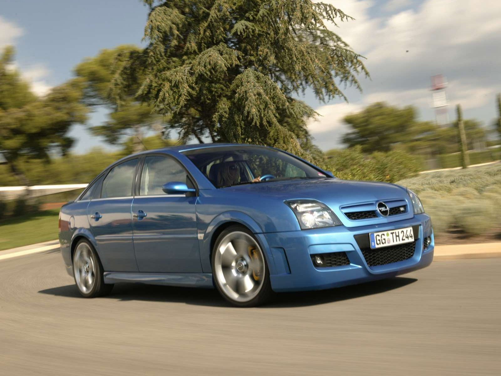 Opel Vectra OPC photo #4