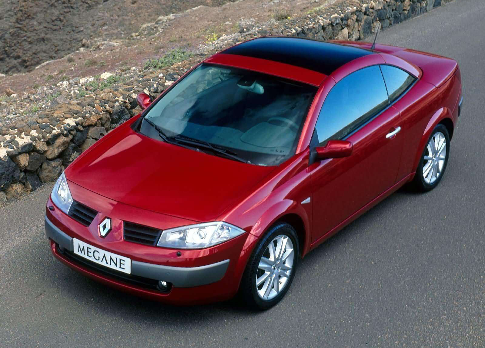 2003 Renault Megane II CoupeCabriolet 2.0 Dynmaique Version HD