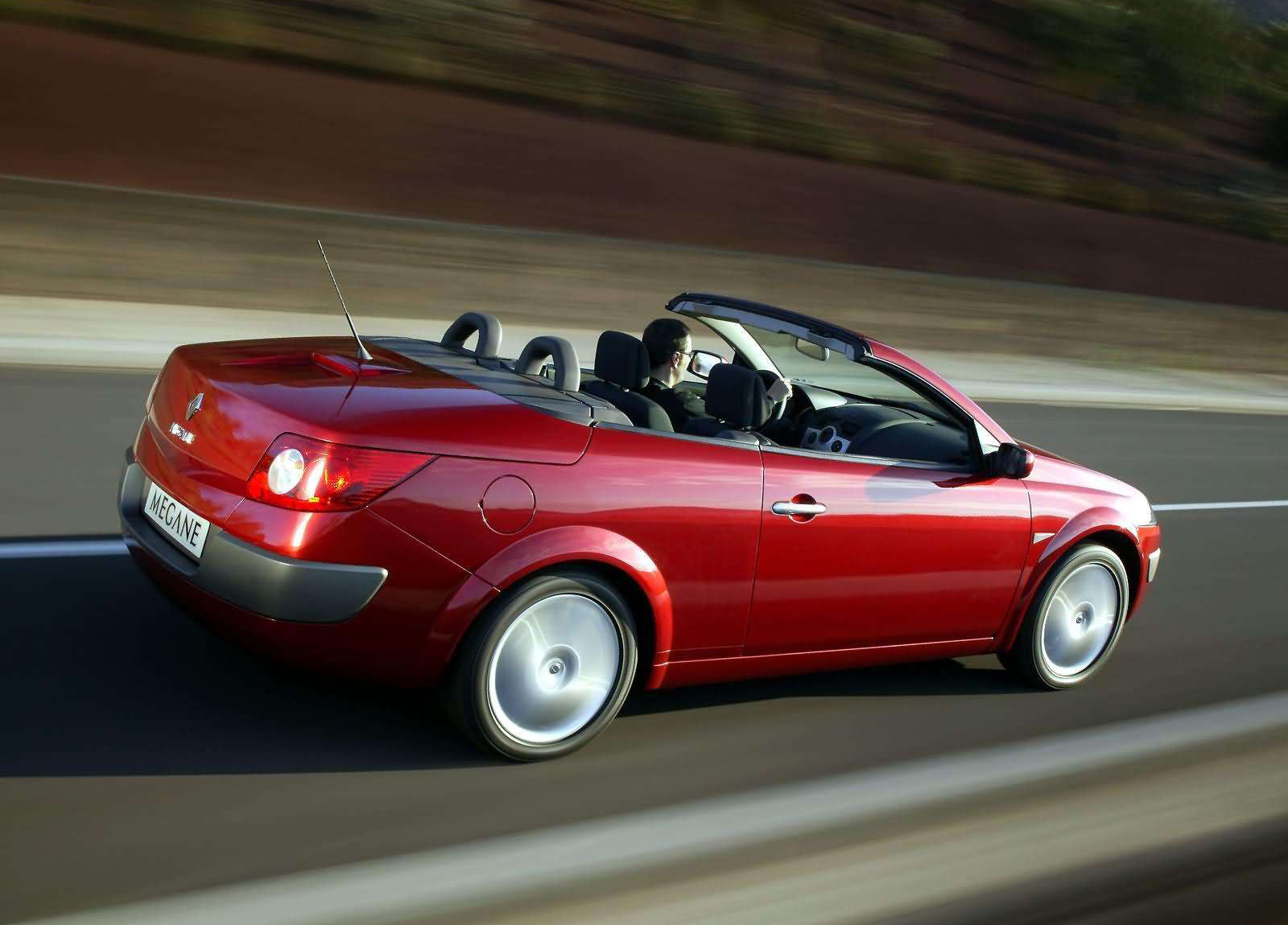 Renault Megane II CoupeCabriolet 2.0 Dynmaique Version photo #14