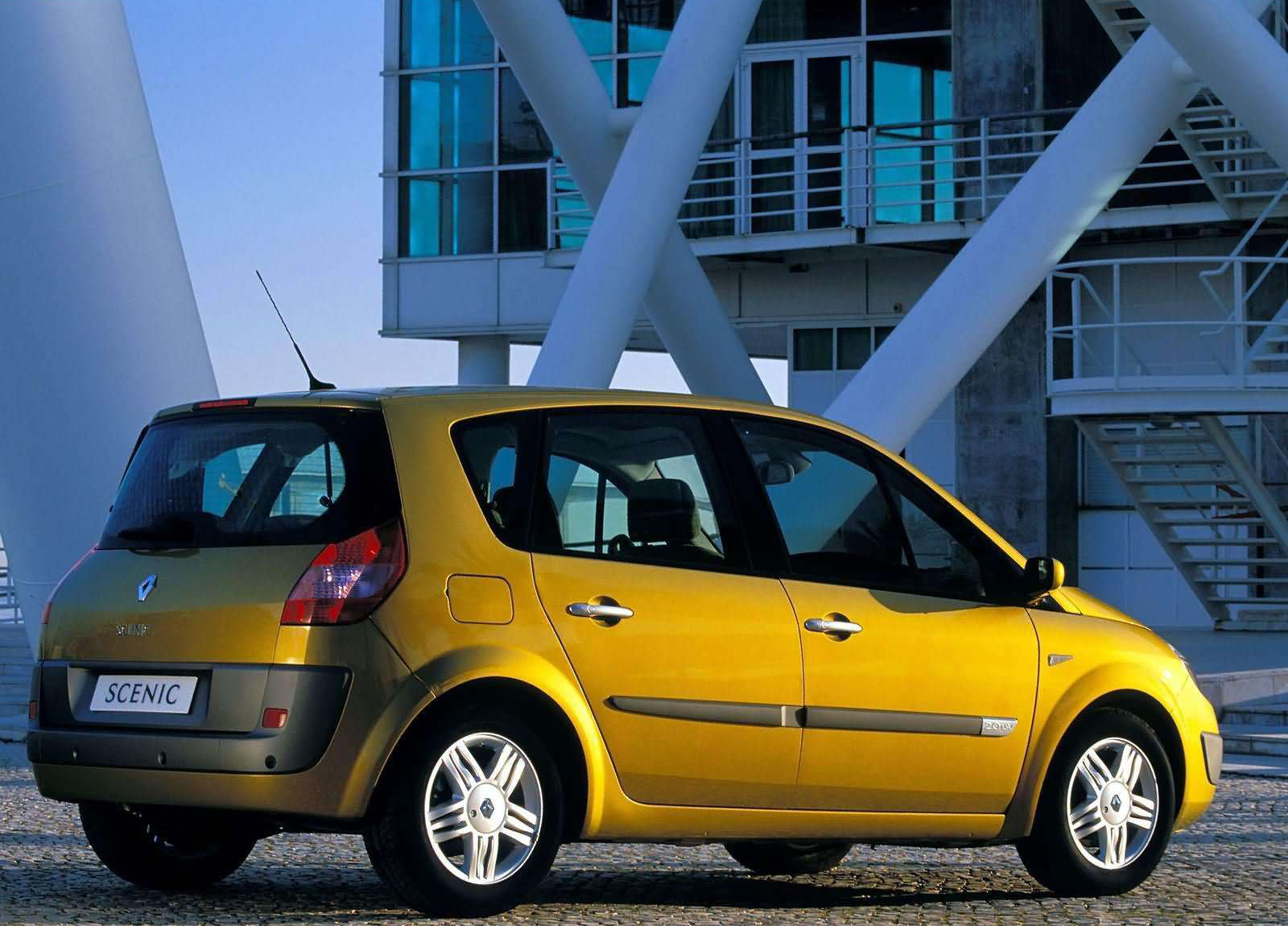 Renault Scenic II photo #16