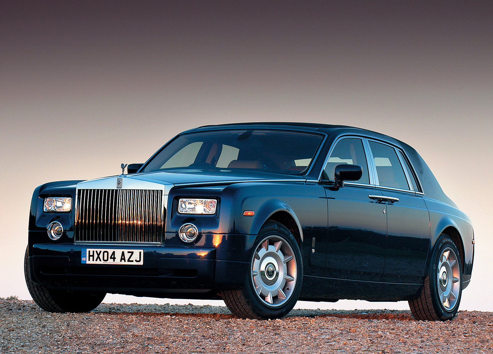 Rolls-Royce Phantom photo #2