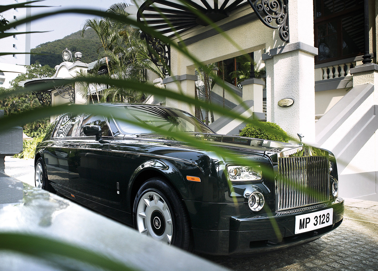 Rolls-Royce Phantom photo #27