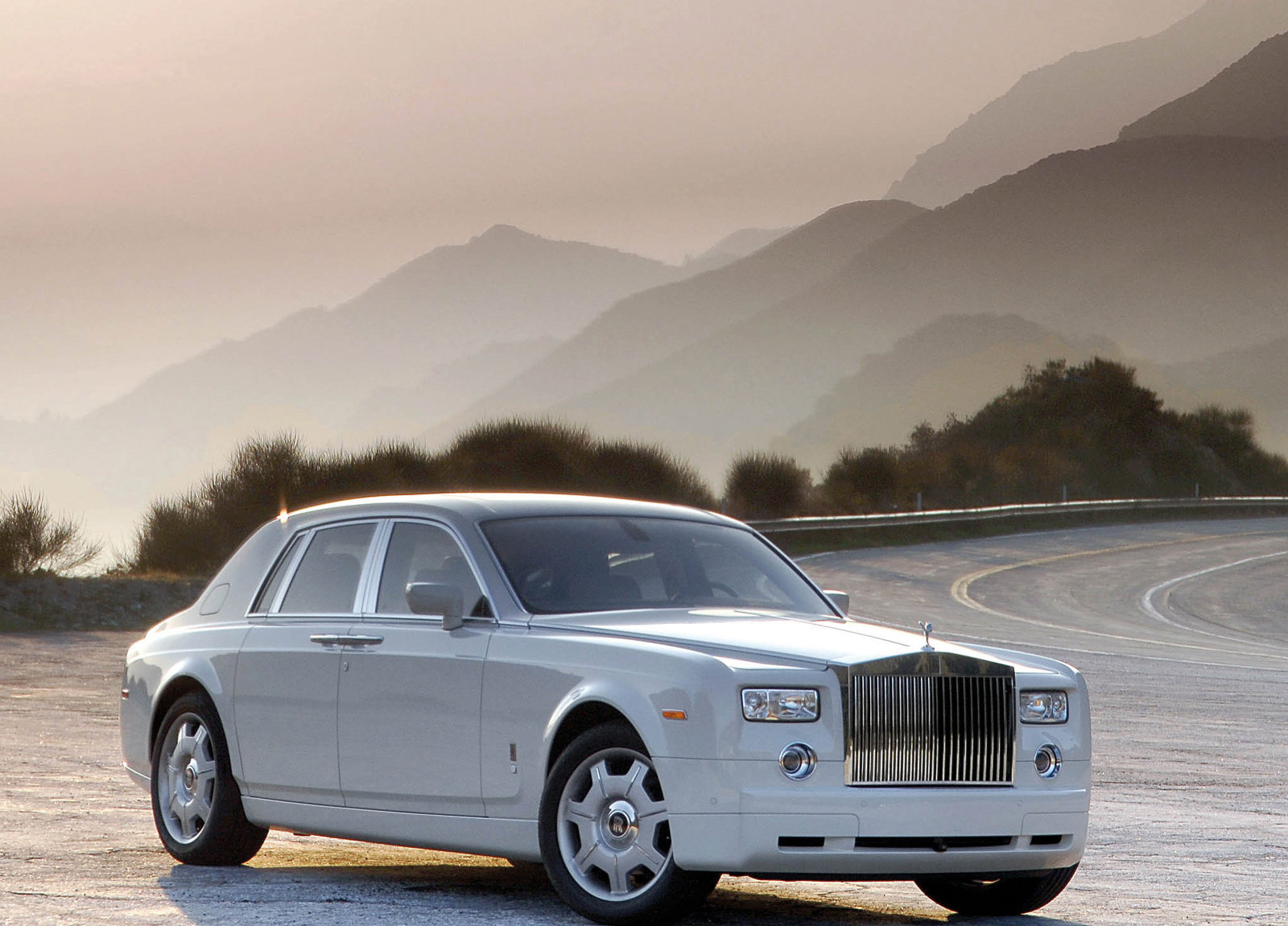 Rolls-Royce Phantom photo #36