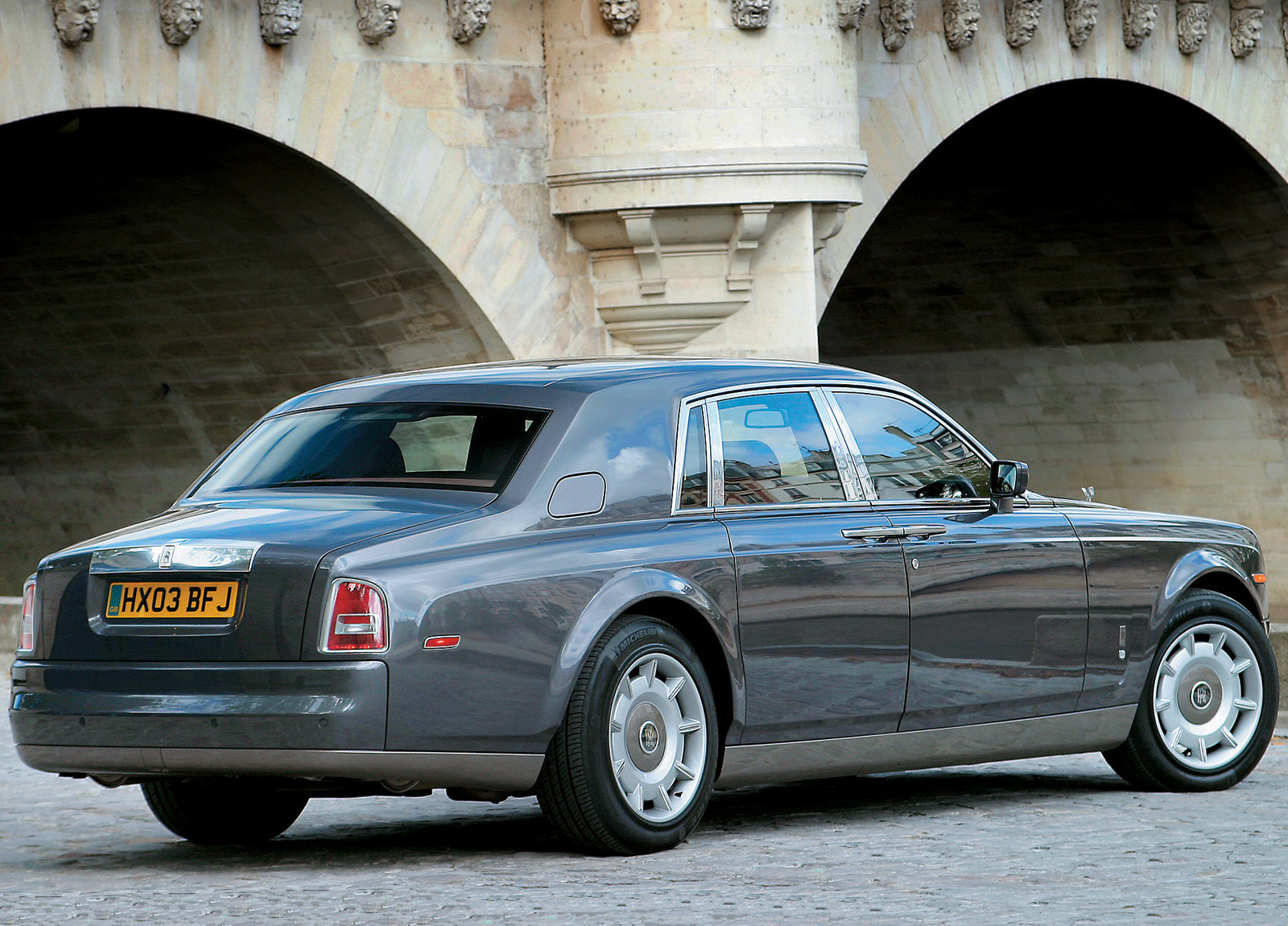 Rolls-Royce Phantom photo #47