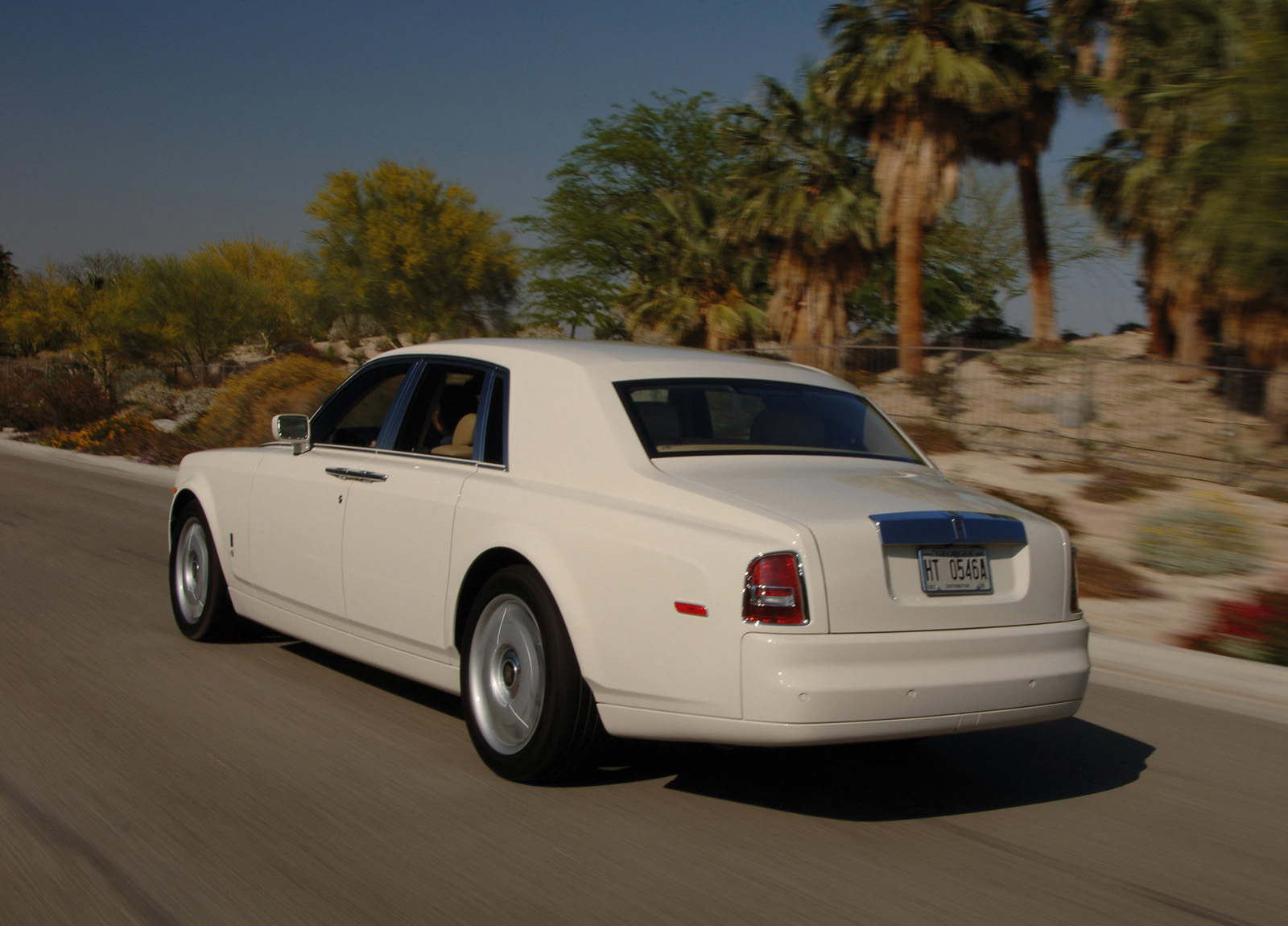 Rolls-Royce Phantom photo #48