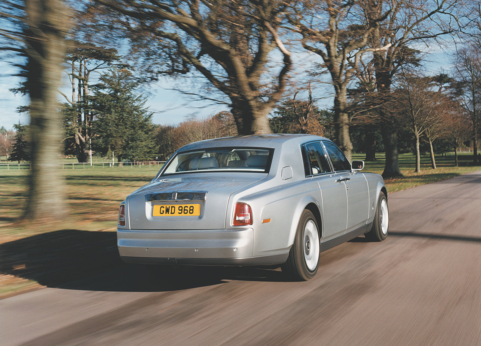 Rolls-Royce Phantom photo #50