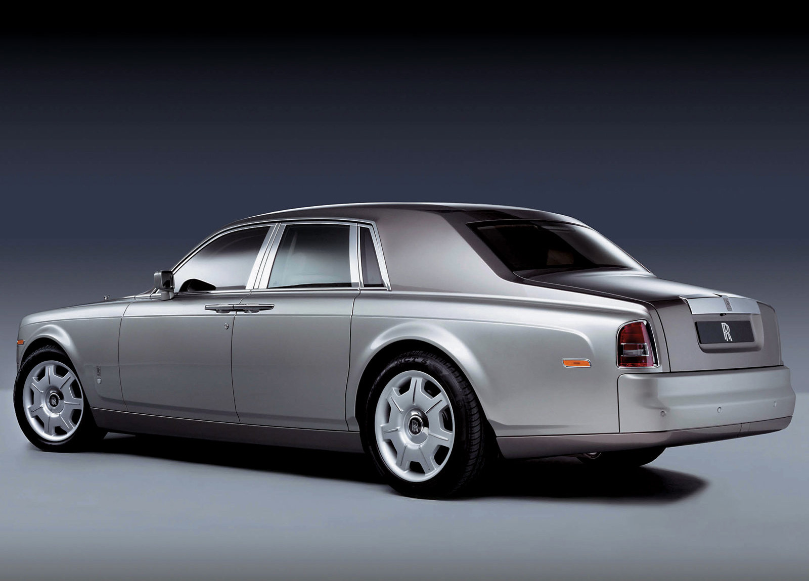 Rolls-Royce Phantom photo #56