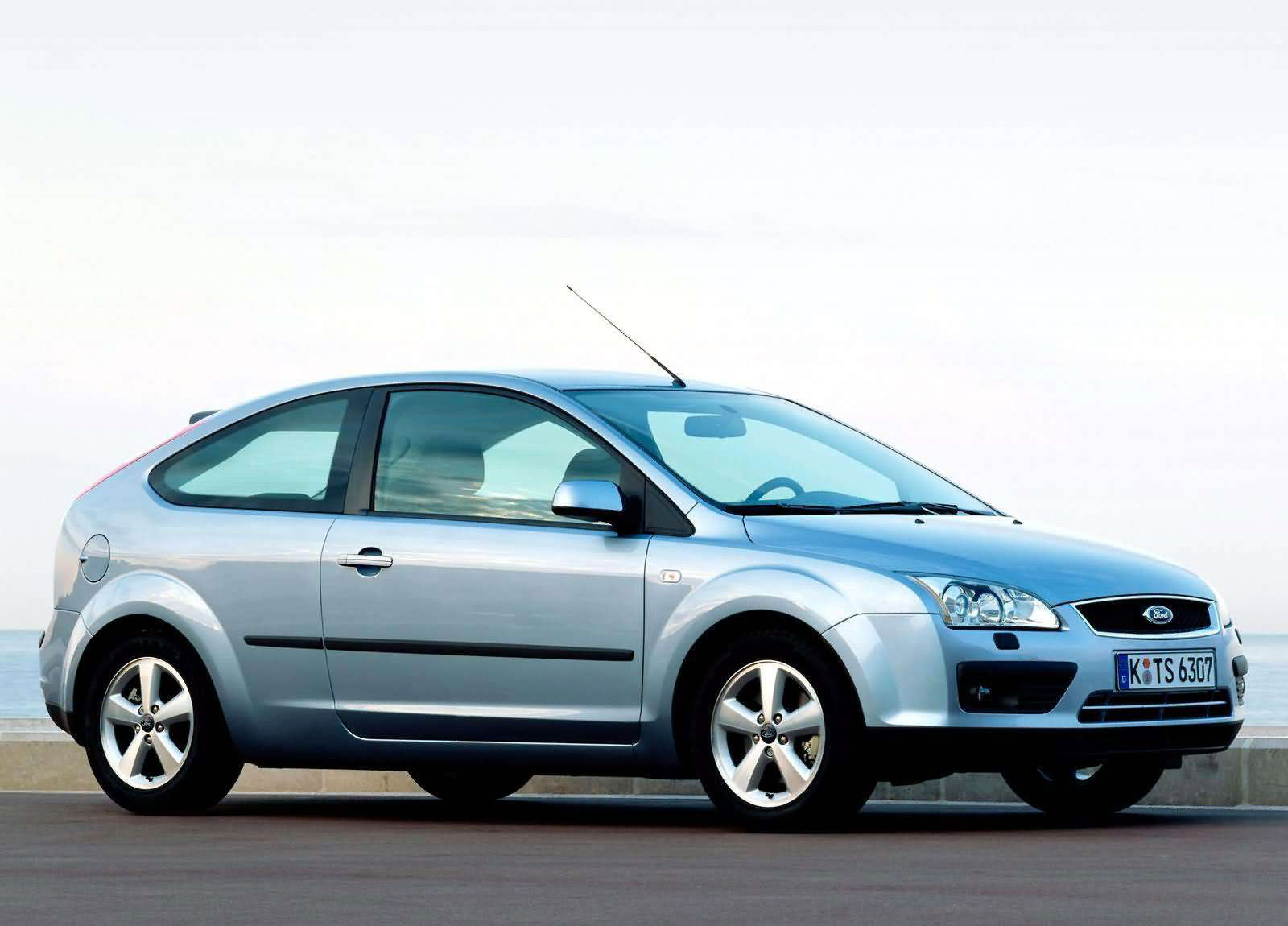 Ford Focus 3door European Version photo #2