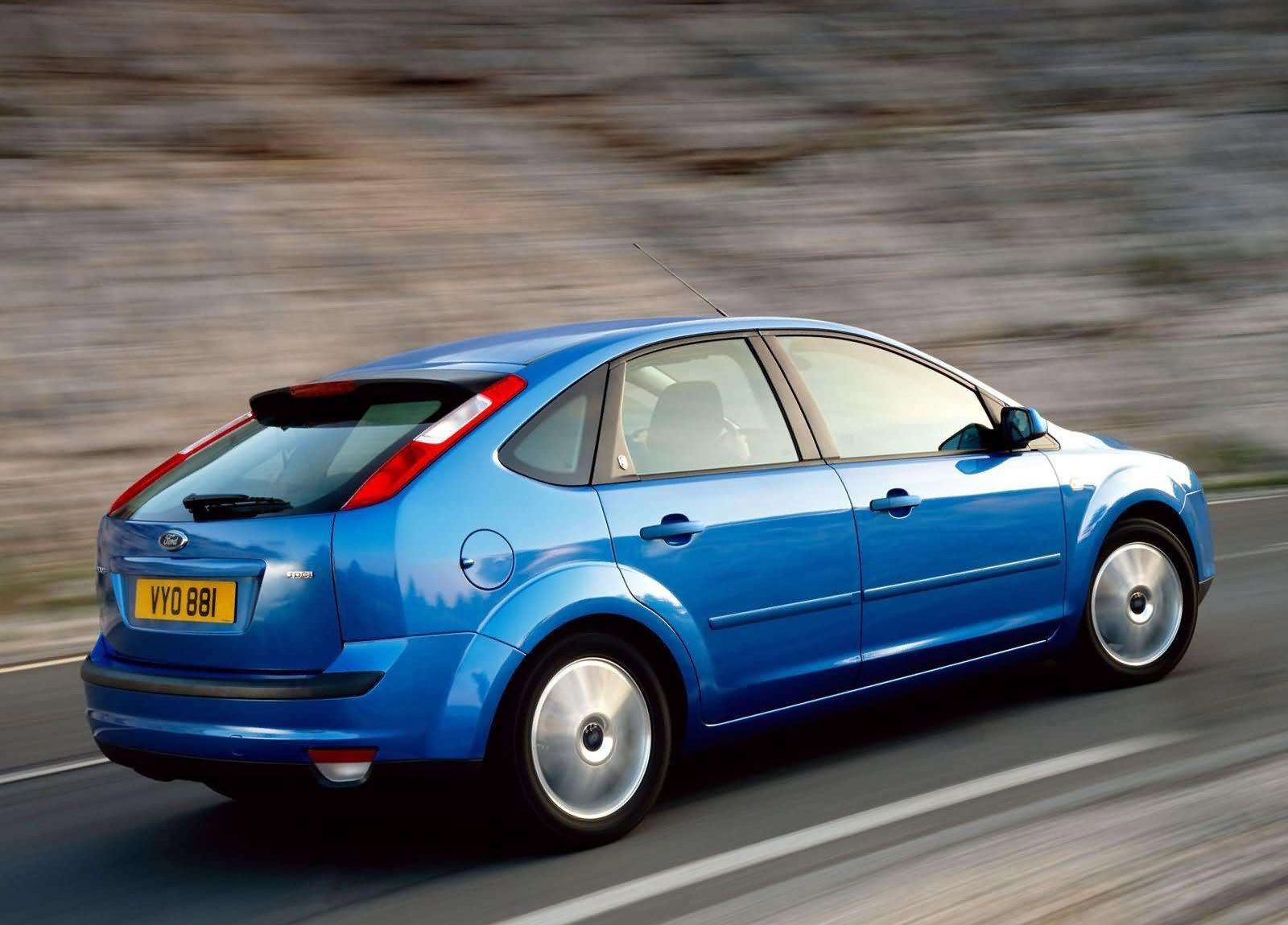 Поворот фокуса. Ford Focus хэтчбек. Ford Focus 2 хэтчбек. Ford Focus 5 хэтчбек. Ford Focus 2006 Hatchback