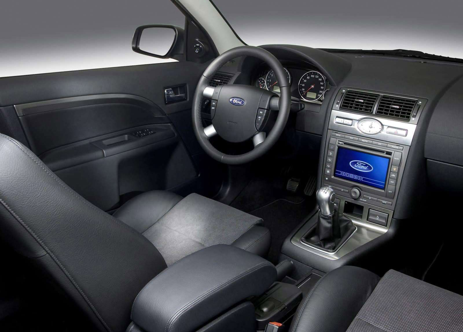 Ford Mondeo Titanium TDCi photo #13