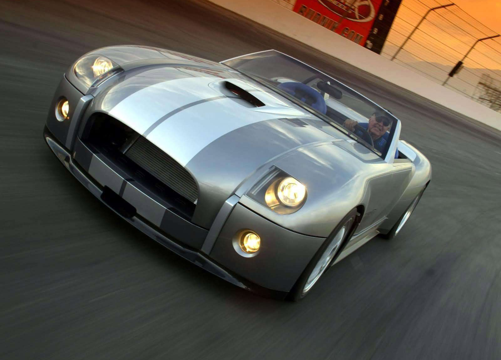 Ford Shelby Cobra Concept photo #2