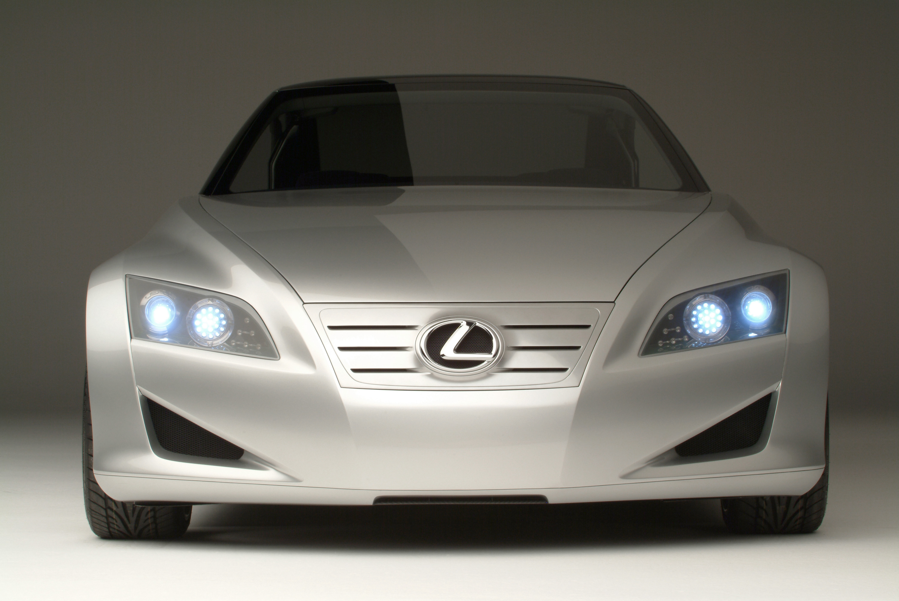 Lexus LF-C Concept photo #3