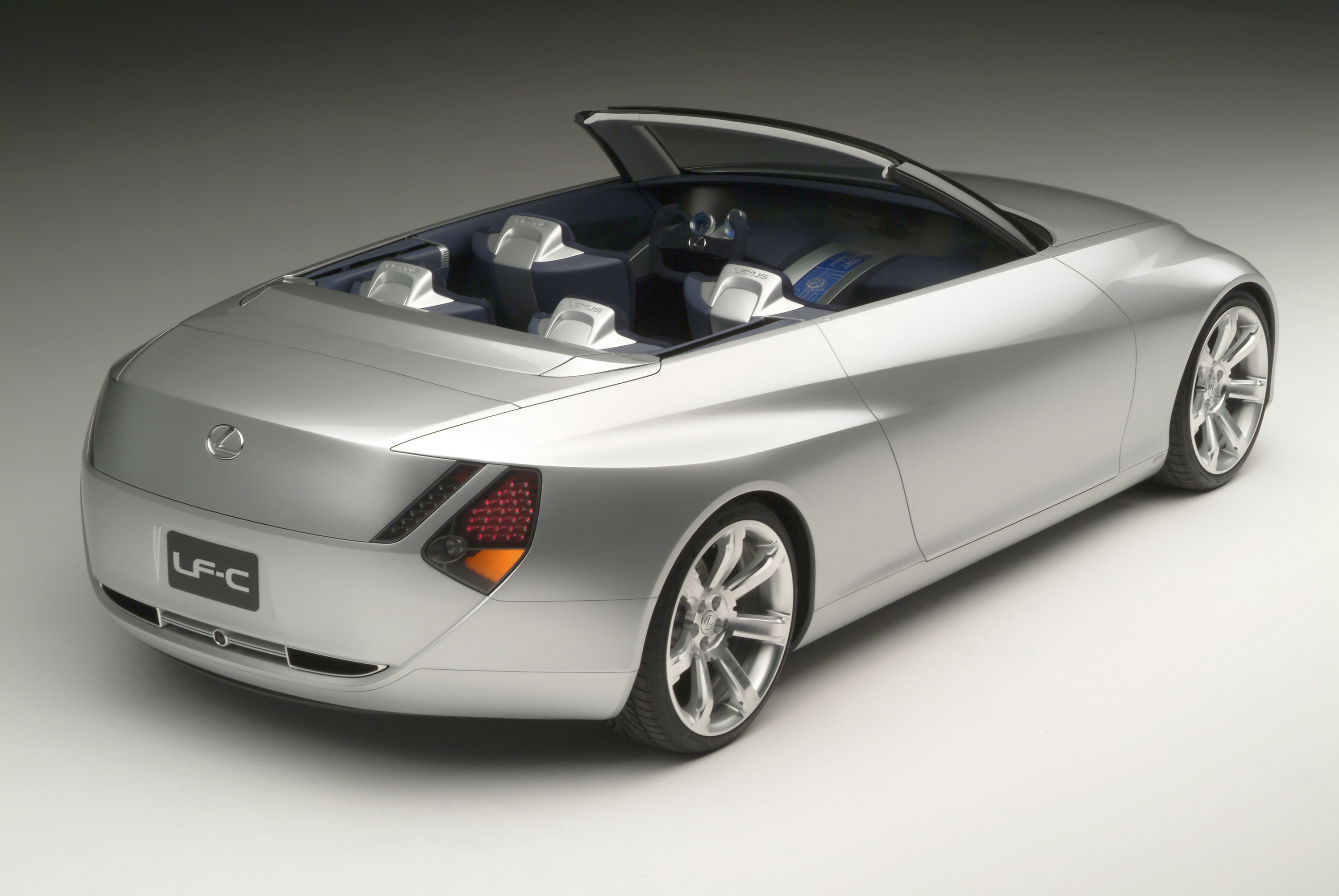 Lexus LF-C Concept photo #6