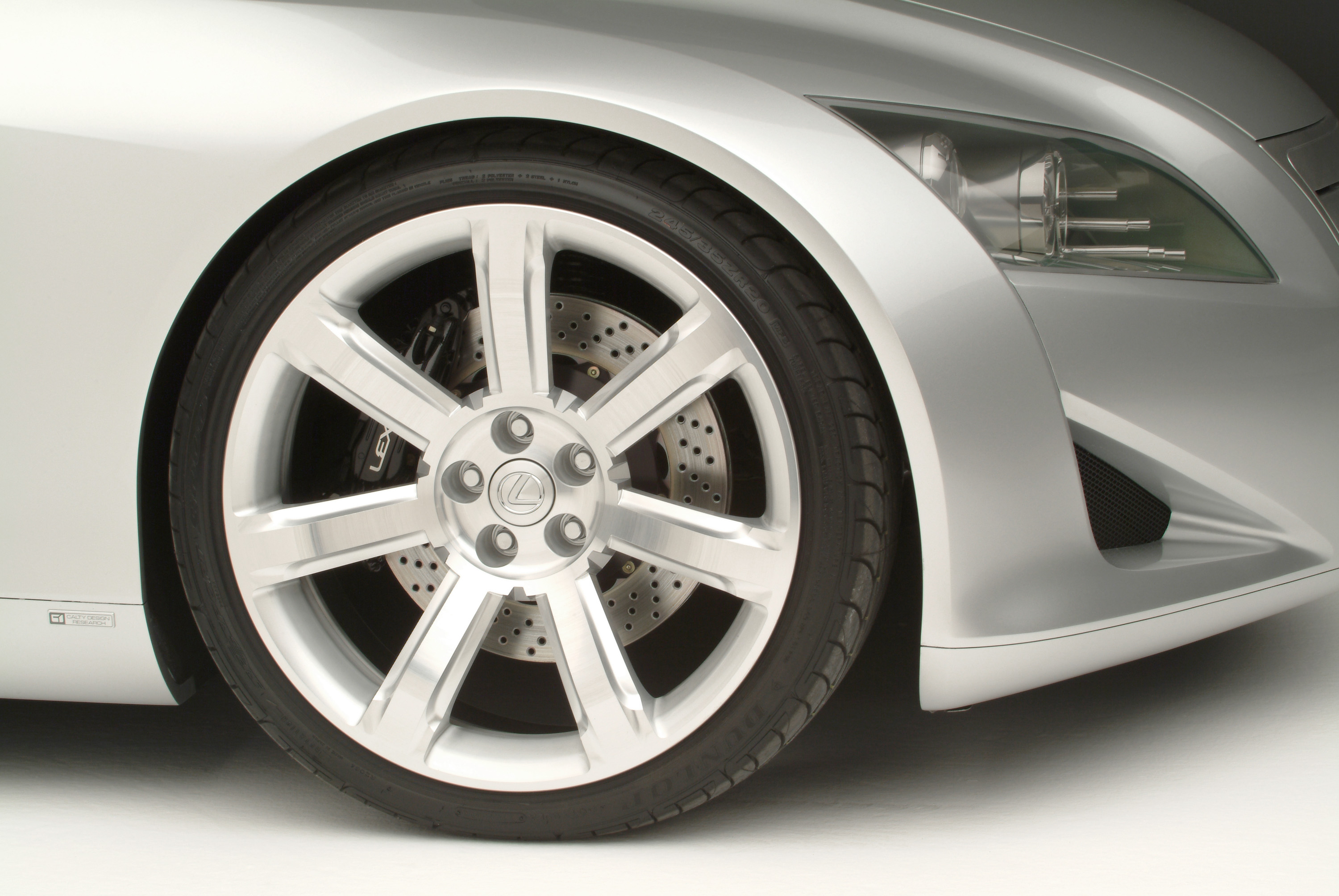 Lexus LF-C Concept photo #13