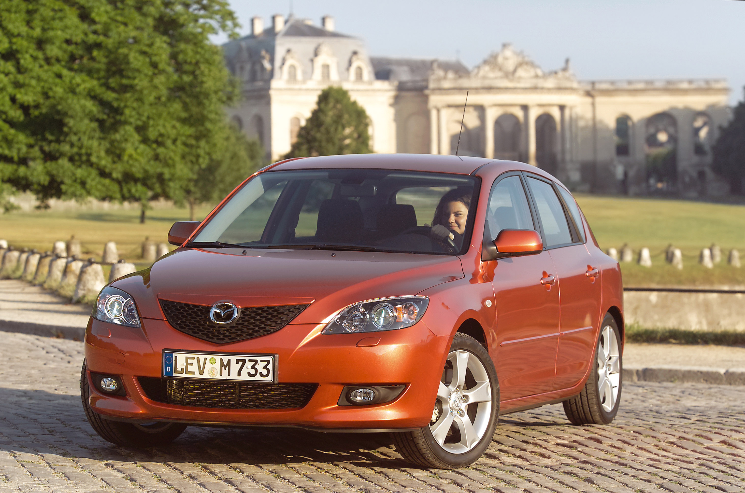 Mazda 3 Hatchback photo #2