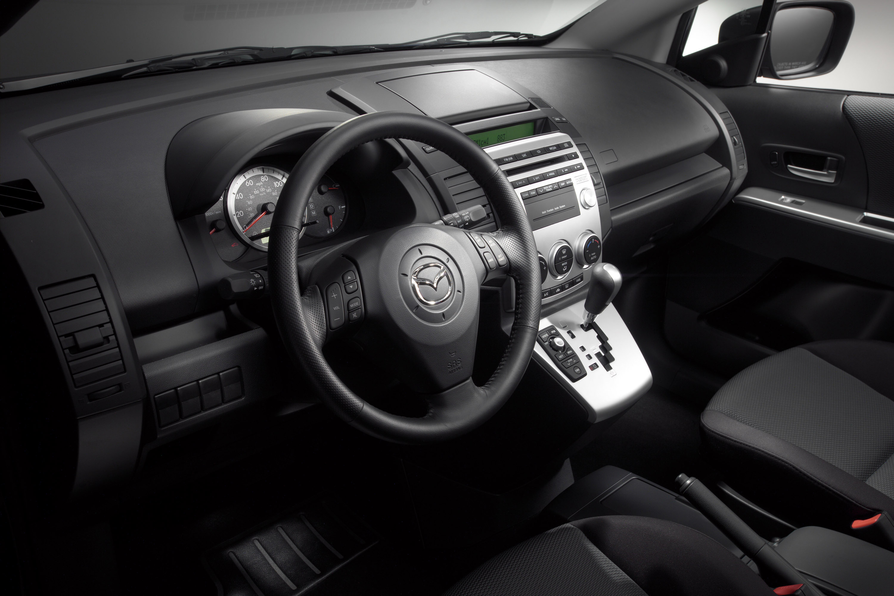 Mazda 5 photo #36