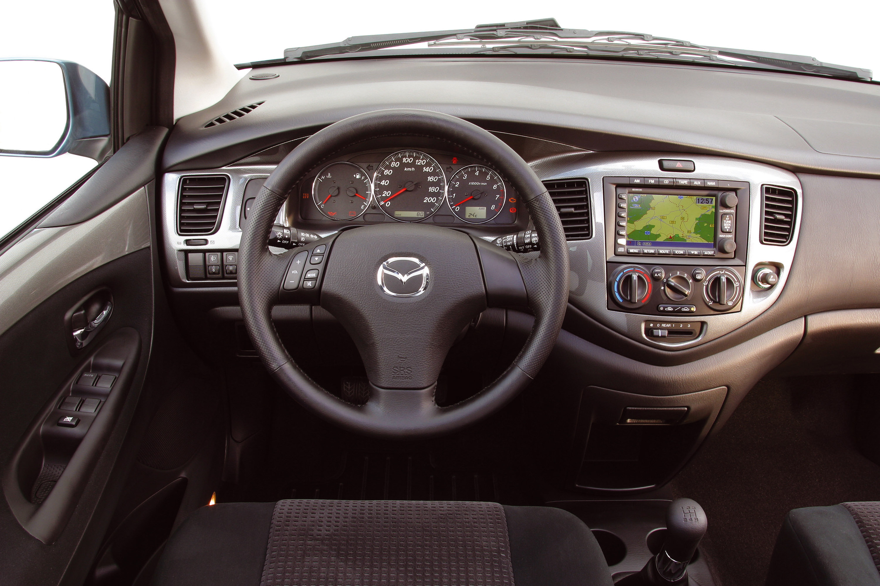 Mazda MPV Facelift photo #46