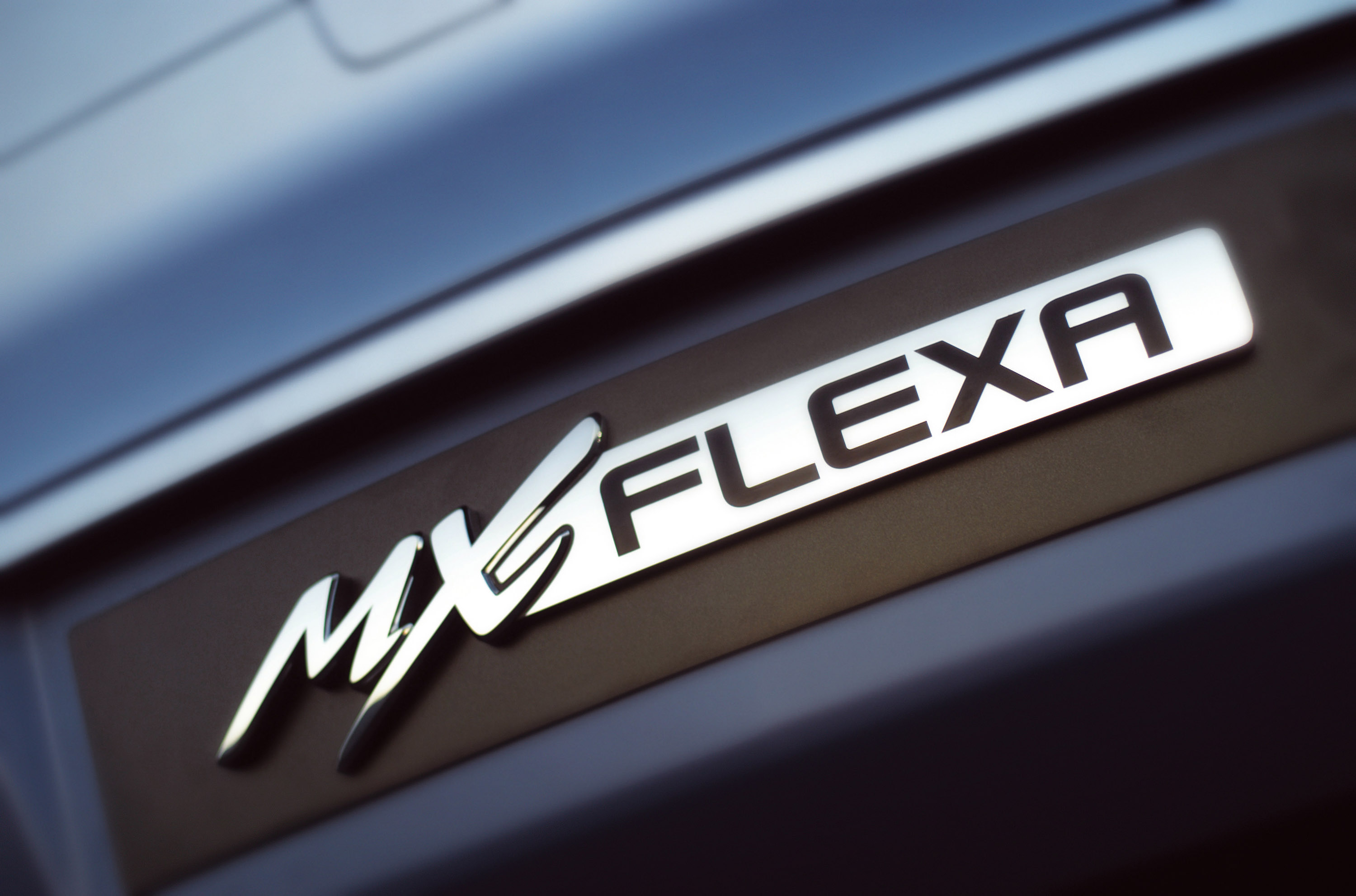 Mazda MXFlexa Concept photo #32