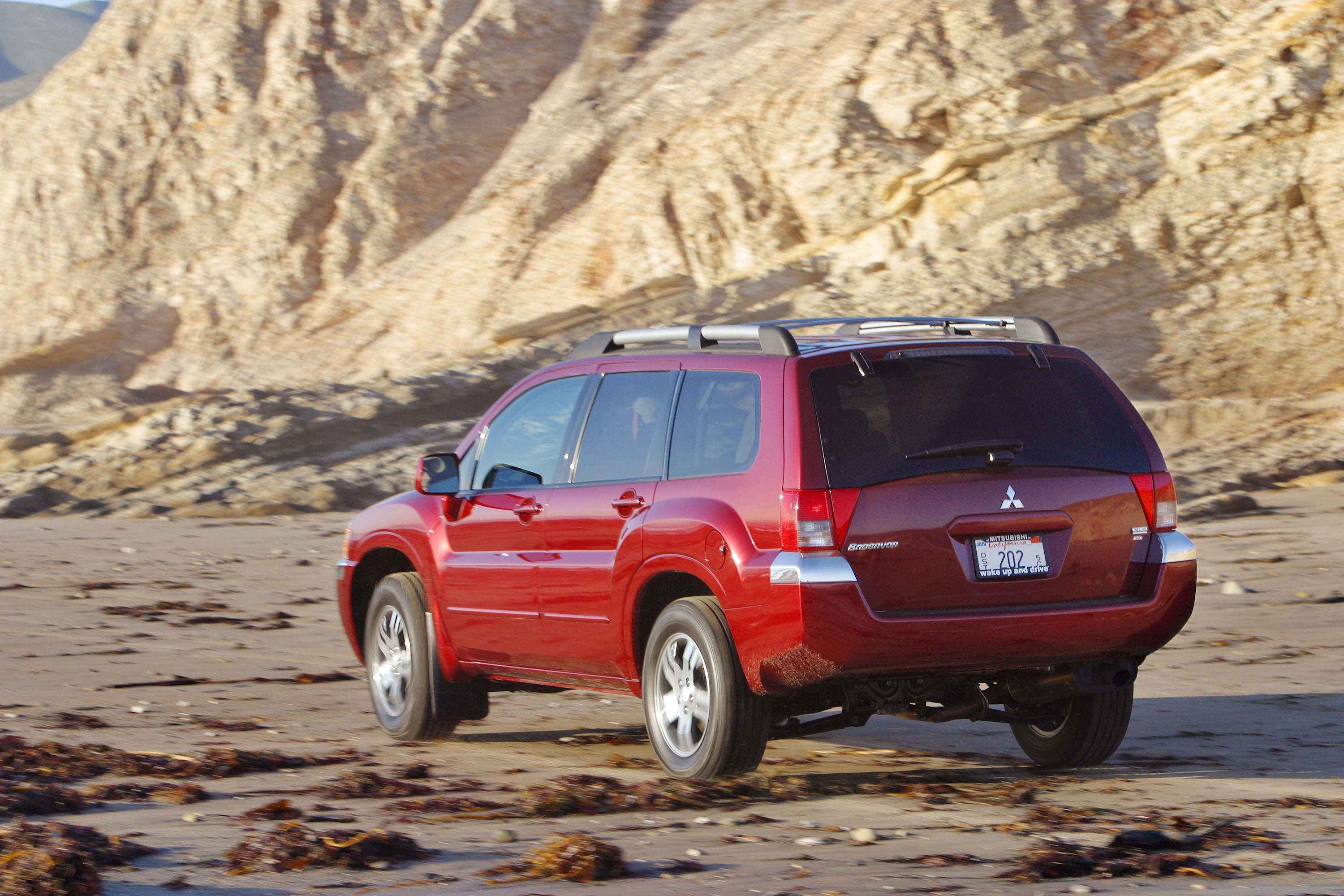 Mitsubishi Endeavor photo #16