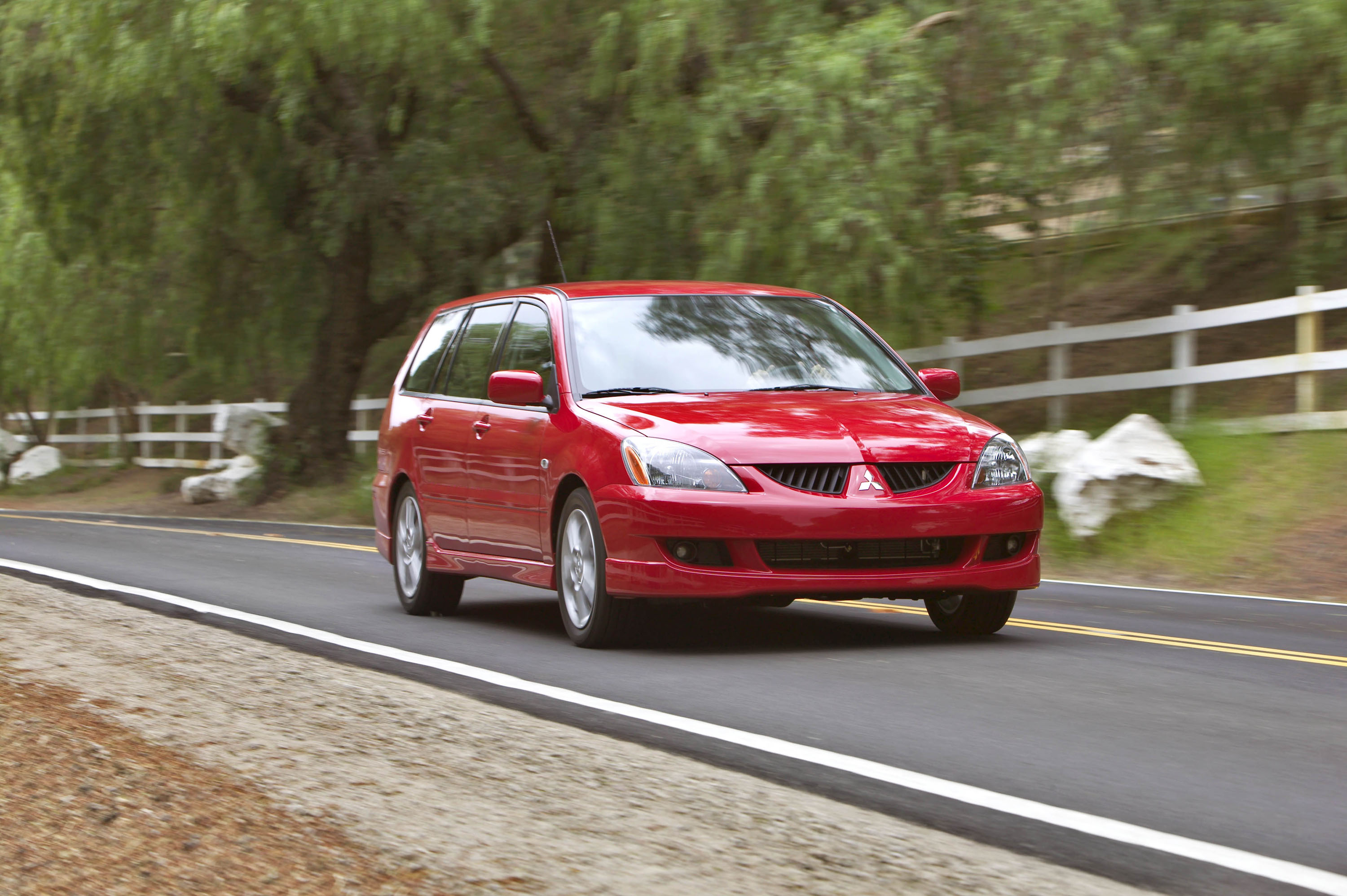 Mitsubishi Lancer Sportback photo #4