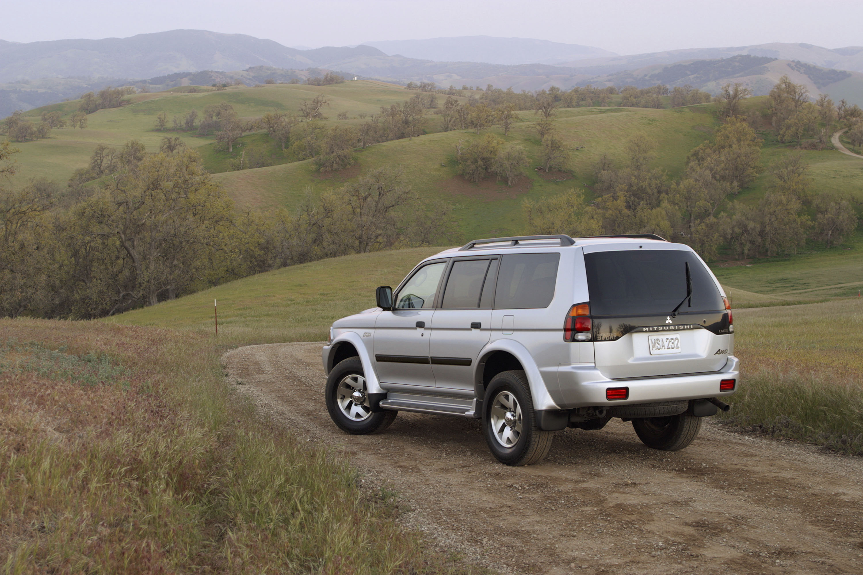 Mitsubishi Montero Sport photo #5