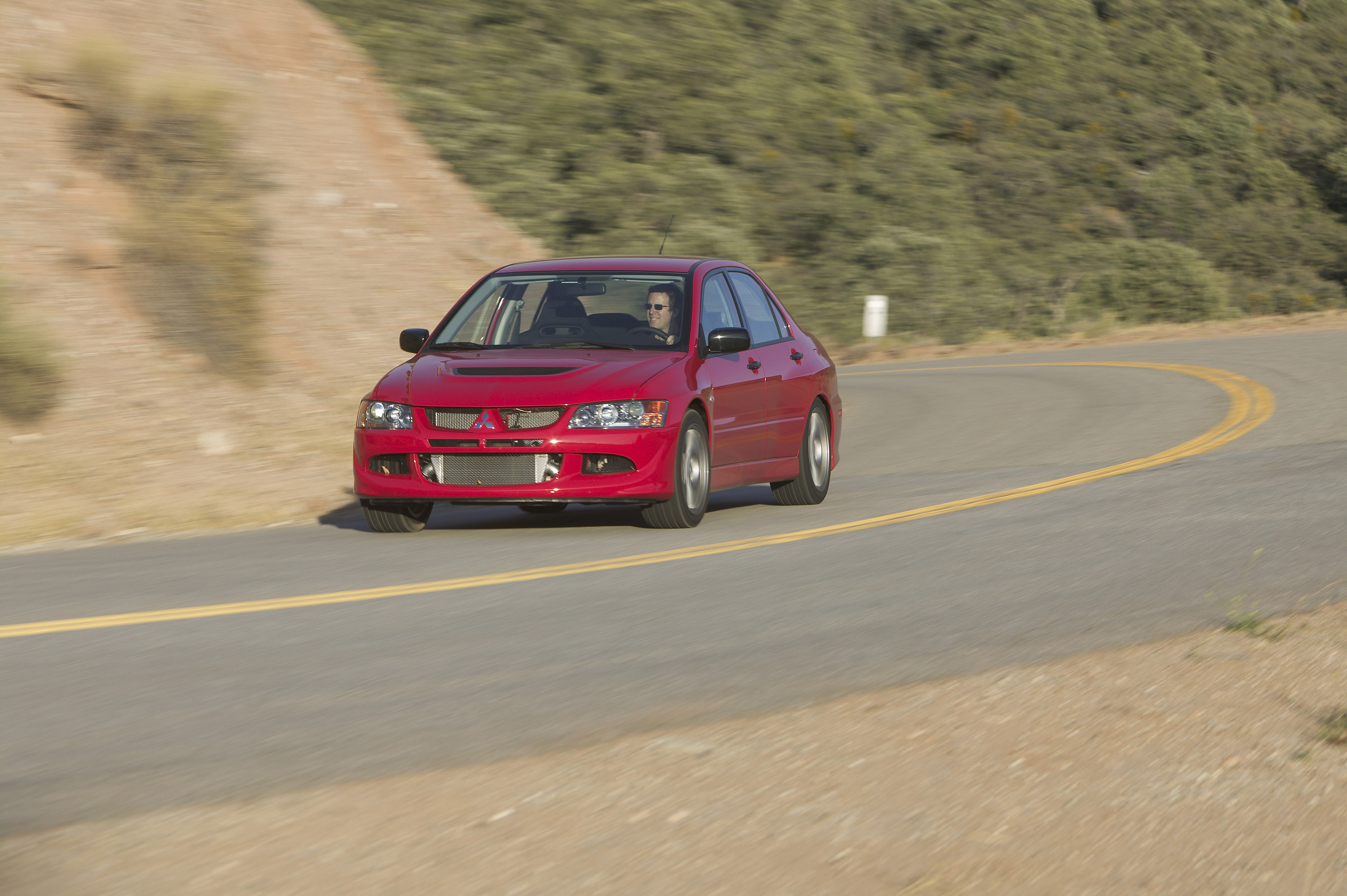 Mitsubishi Lancer Evolution photo #7