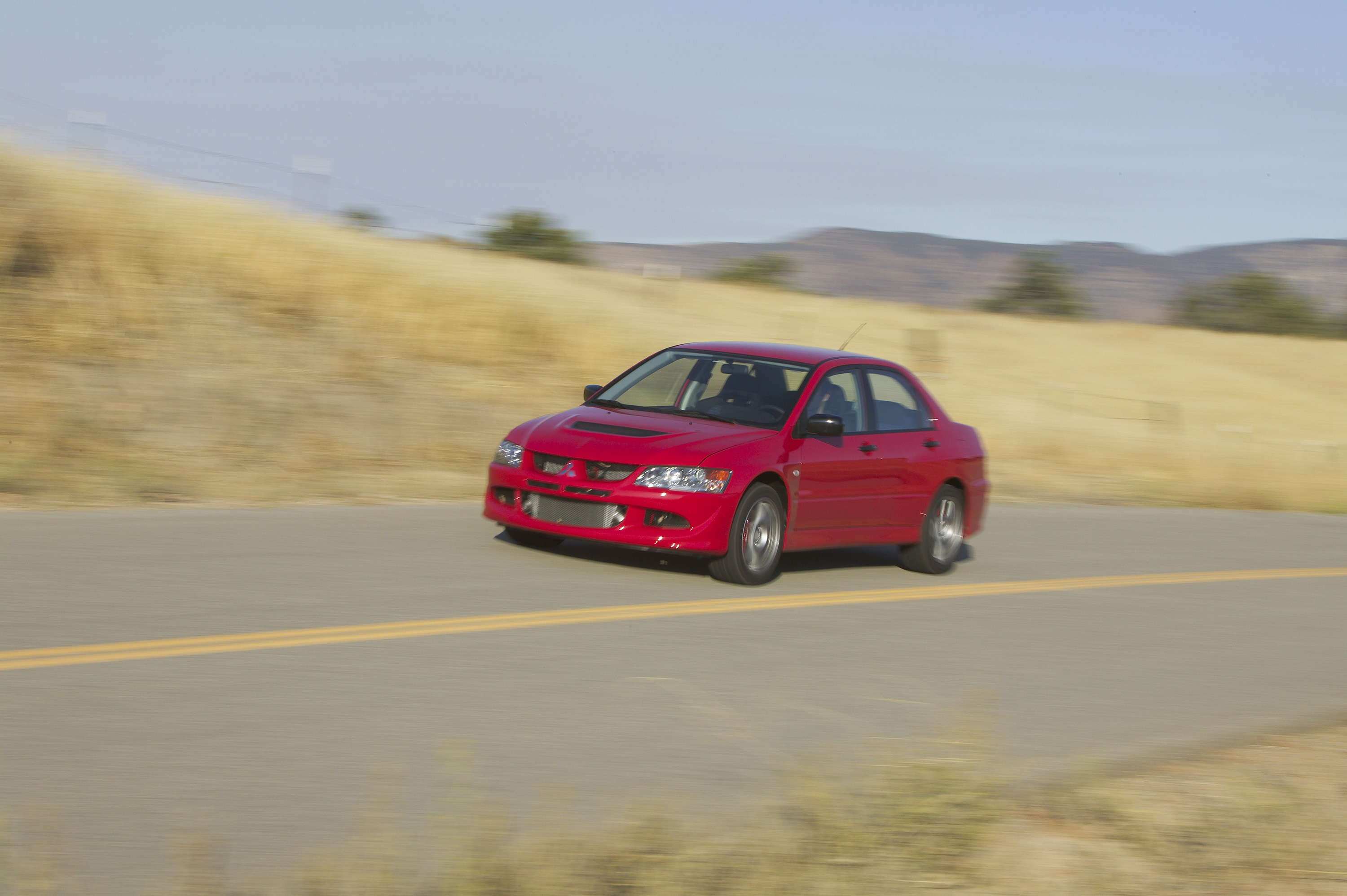 Mitsubishi Lancer Evolution photo #8