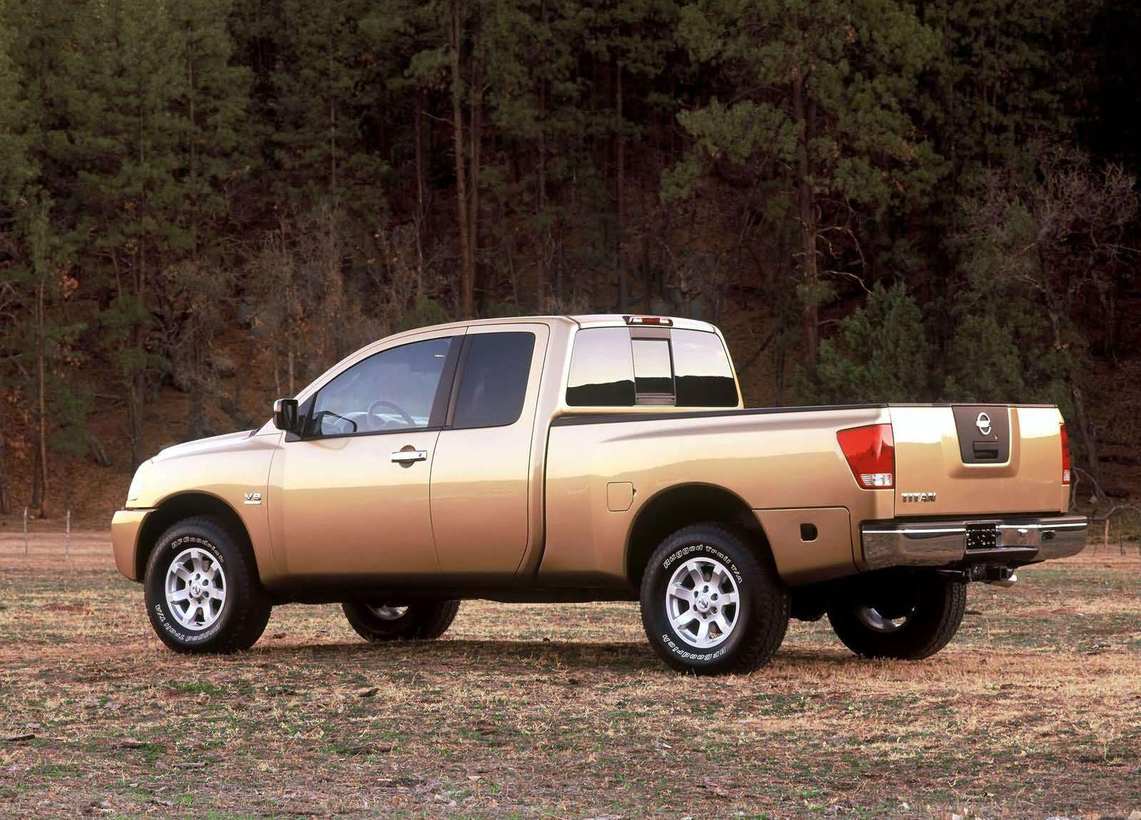 Nissan Titan photo #27
