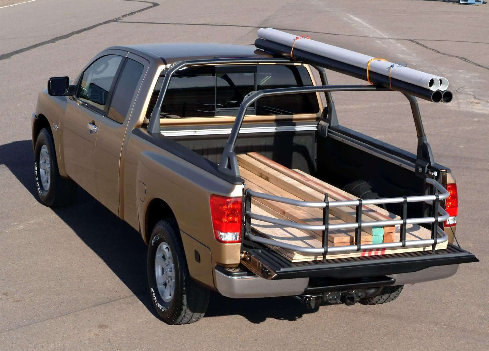 Nissan Titan photo #33