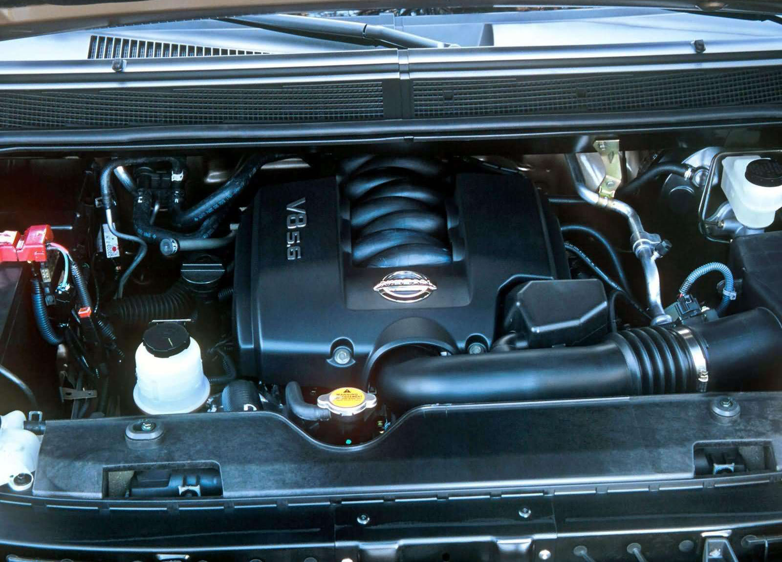 Nissan Titan photo #34