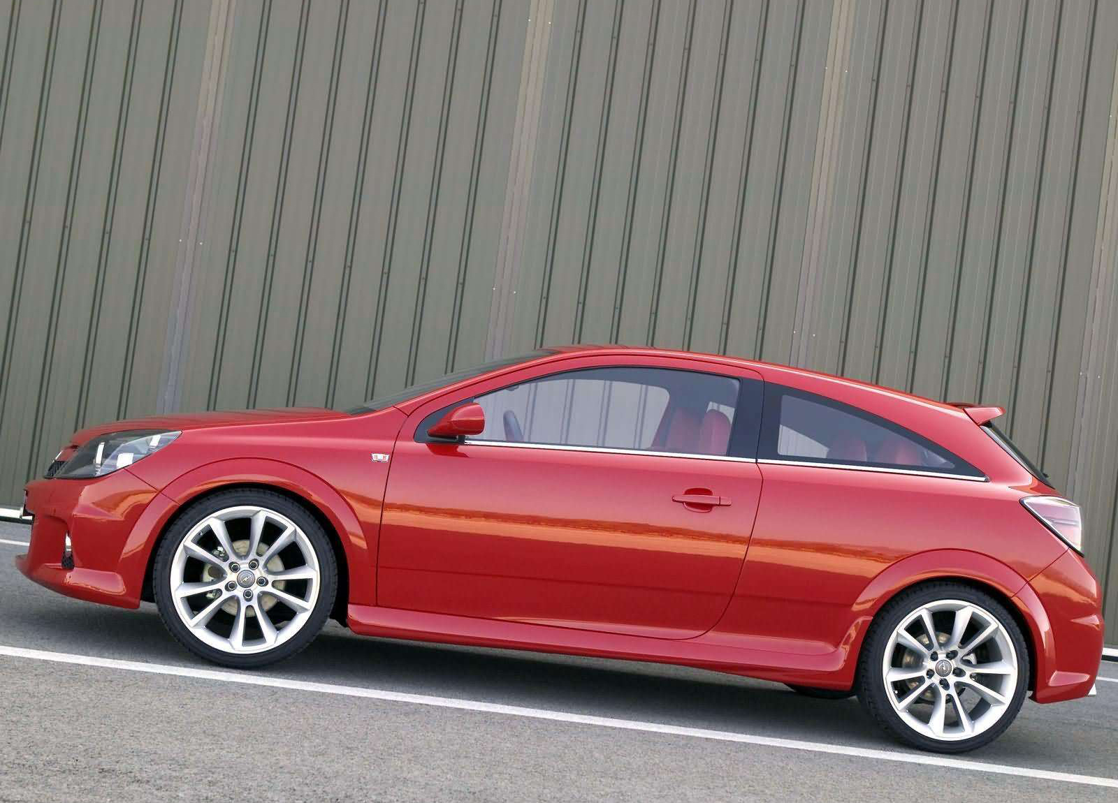 Opel Astra High Performance Concept photo #10