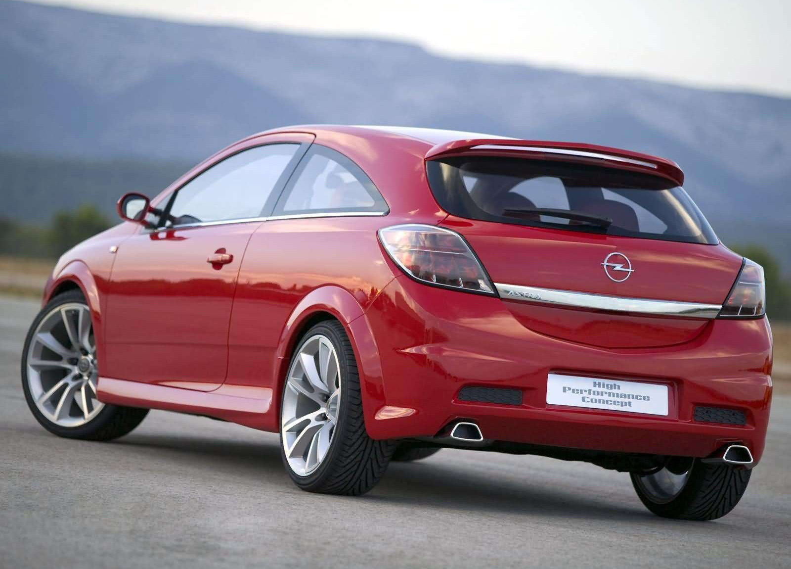 Opel Astra High Performance Concept photo #11