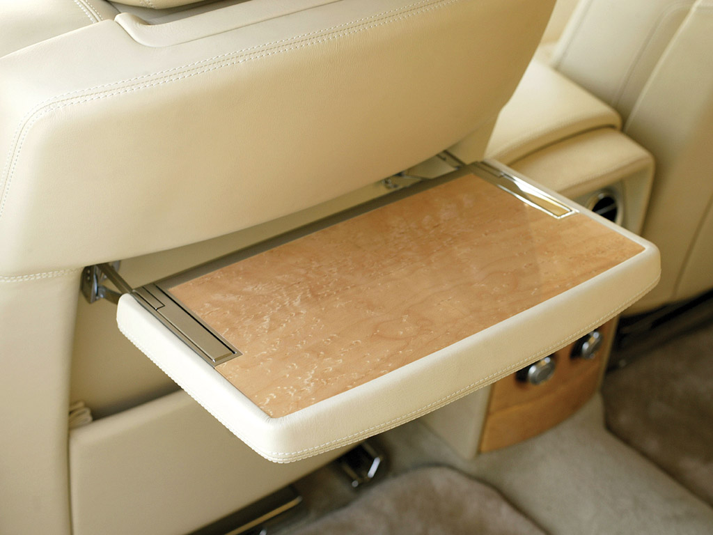 Rolls-Royce Phantom photo #17