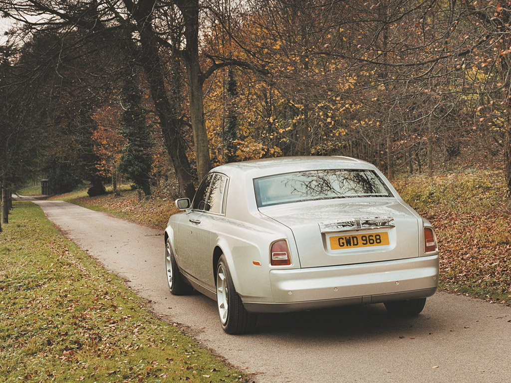 Rolls-Royce Phantom photo #20