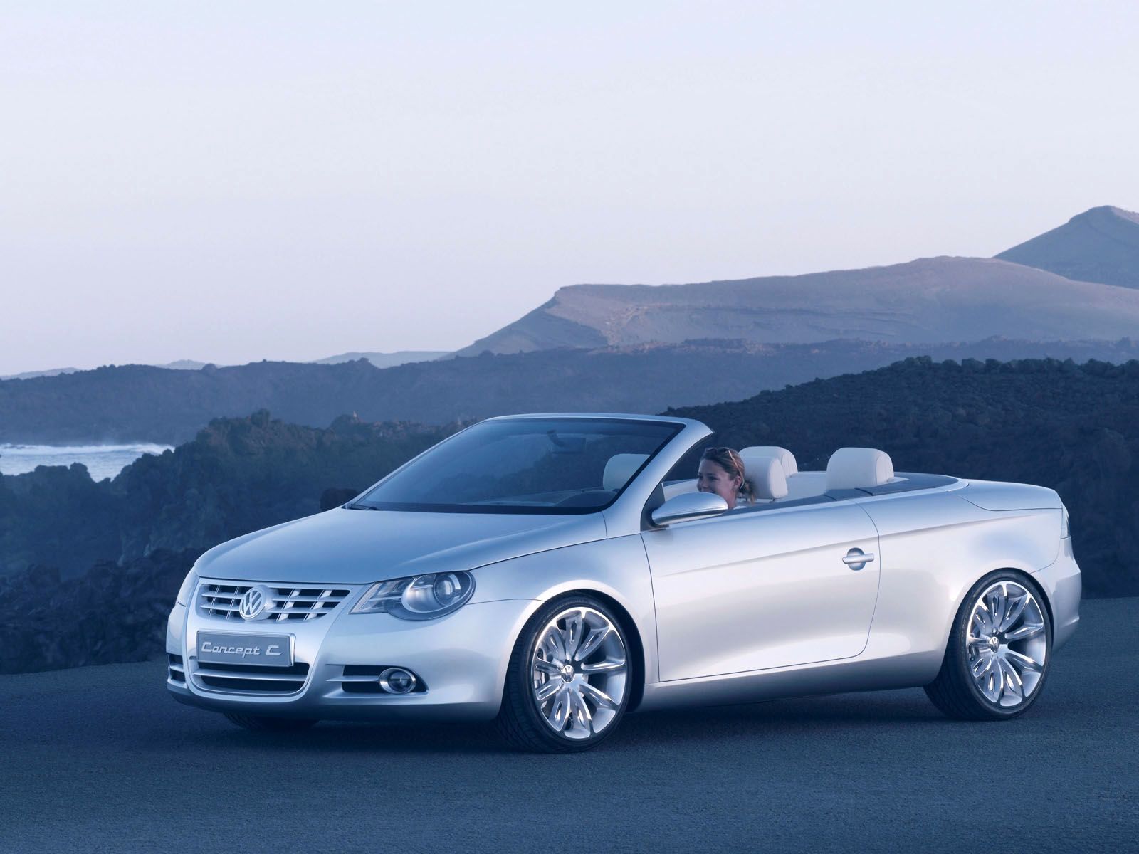 Volkswagen Concept C photo #5