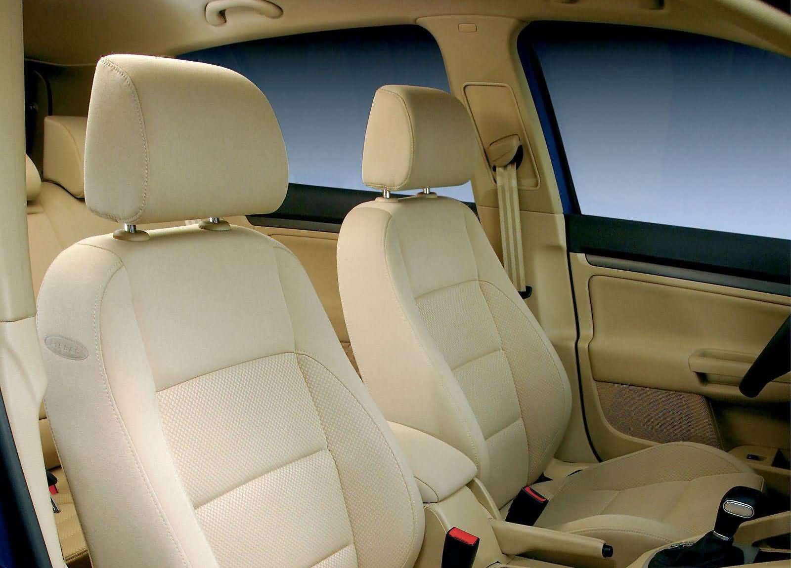 Volkswagen Golf photo #15