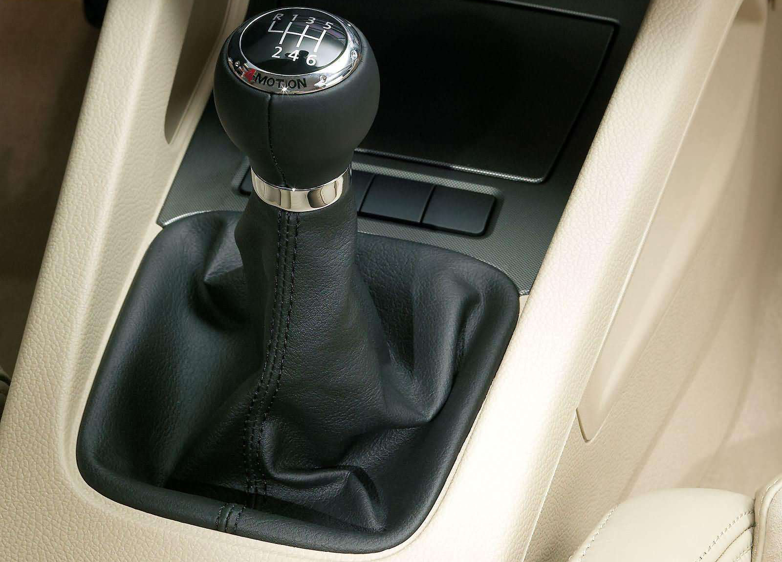 Volkswagen Golf photo #18