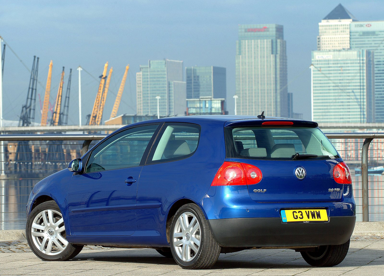 Volkswagen Golf photo #21